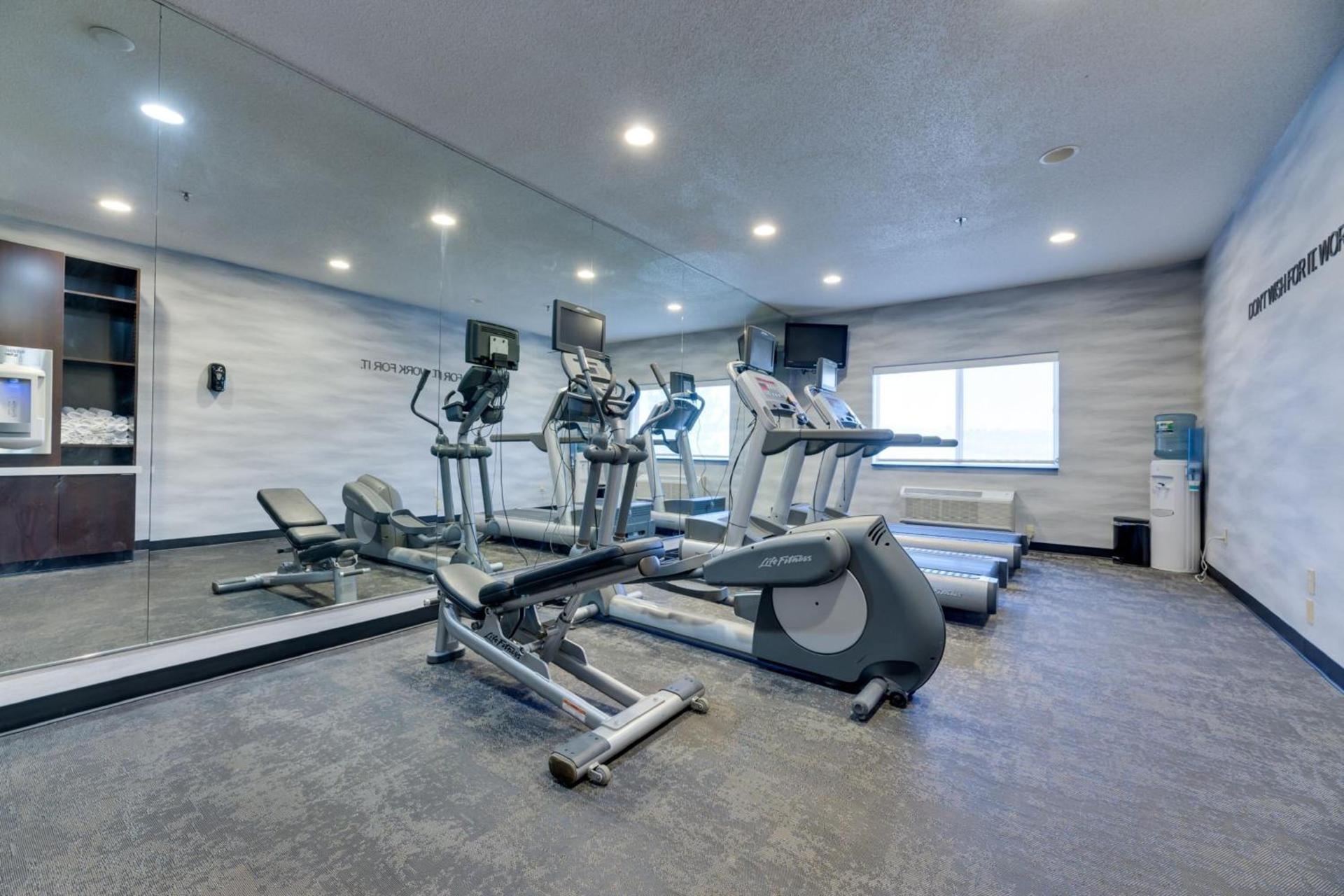 Fairfield Inn & Suites by Marriott Spearfish photo 37