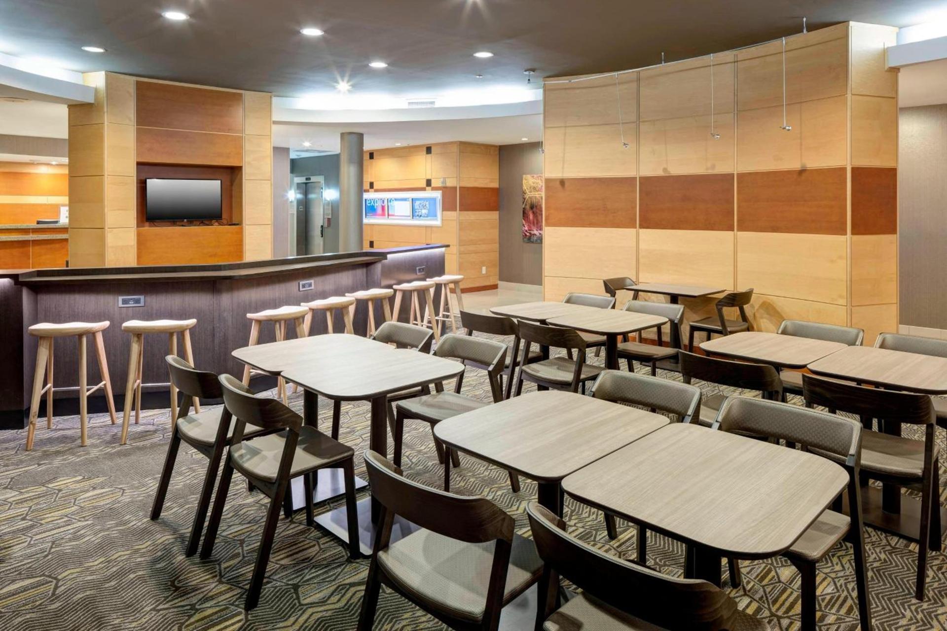 SpringHill Suites Columbus photo 19