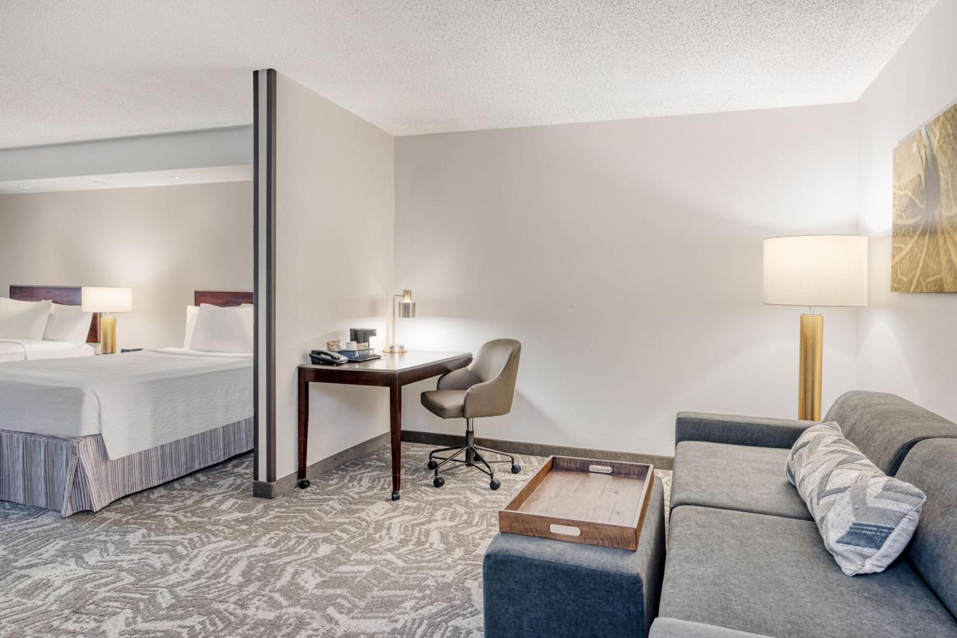 SpringHill Suites Terre Haute photo 4