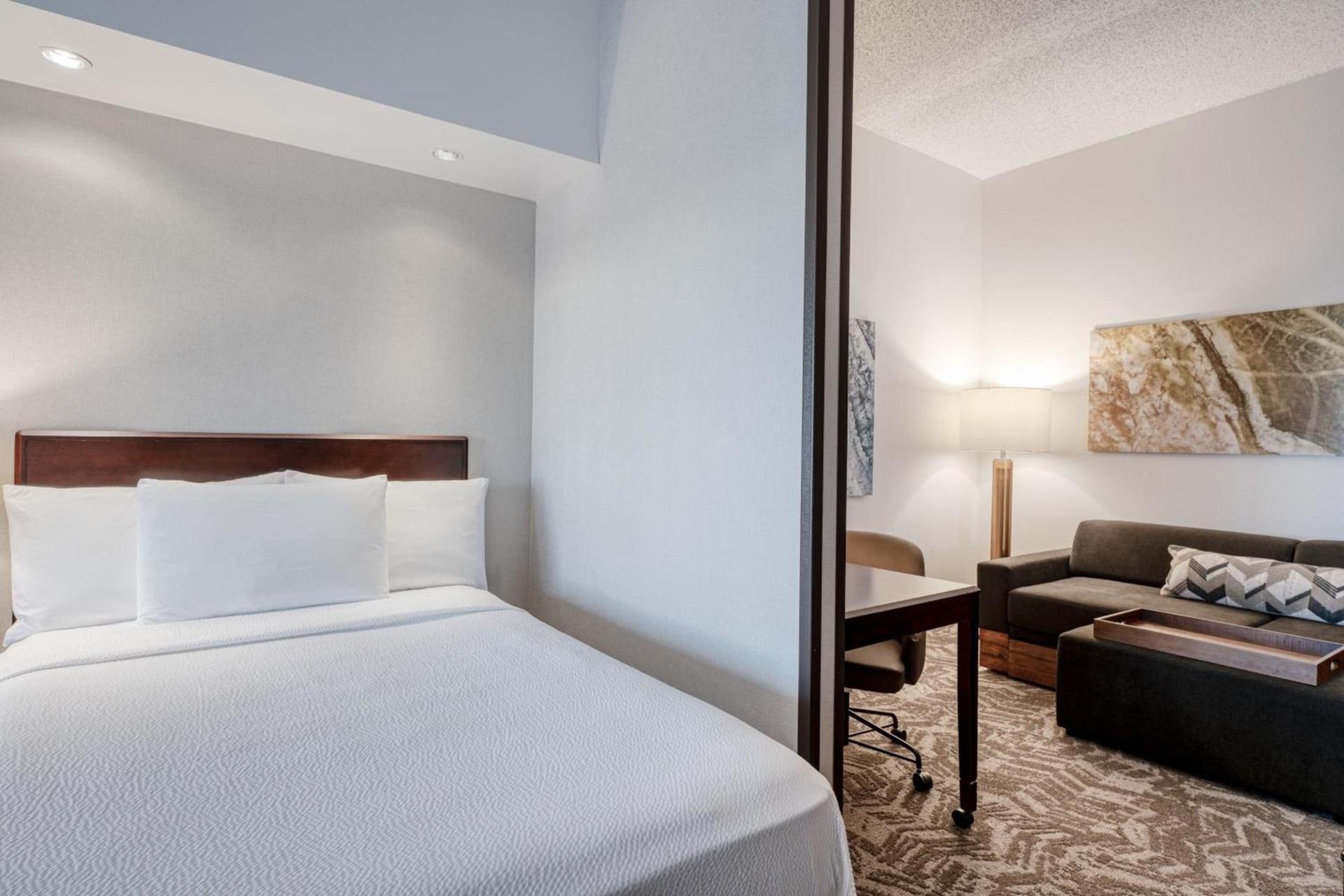 SpringHill Suites Terre Haute photo 5