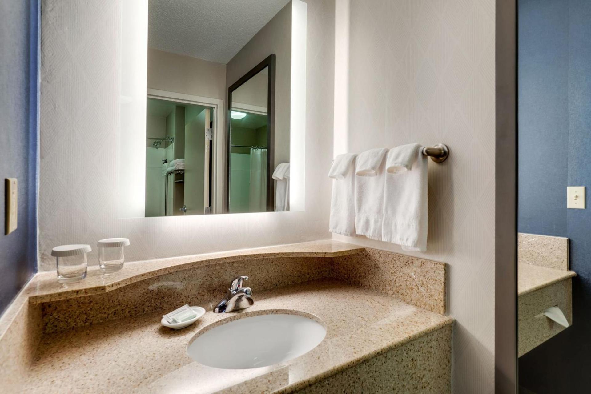 SpringHill Suites Dayton South/Miamisburg photo 13