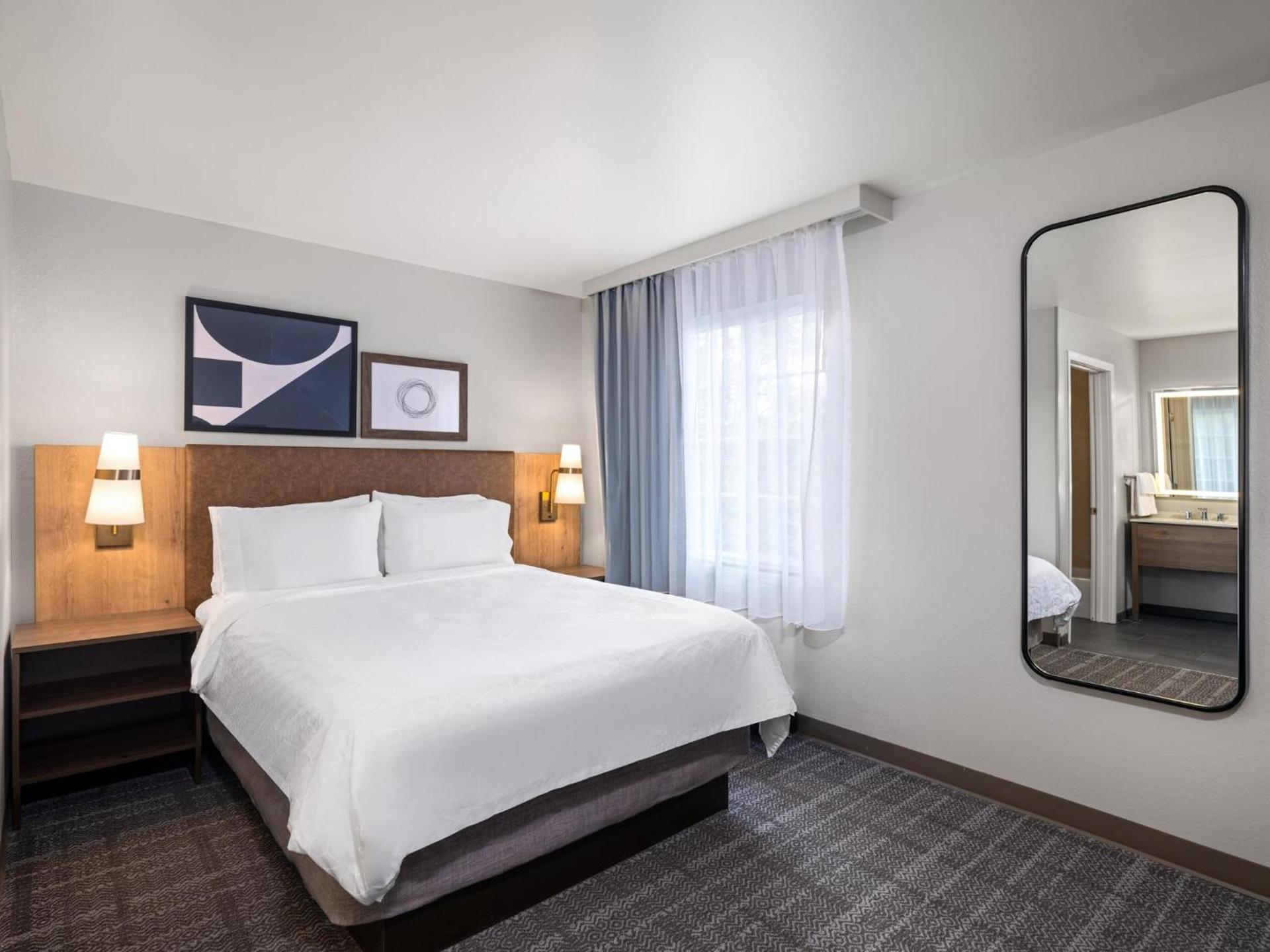 Staybridge Suites Rochester University by IHG photo 78