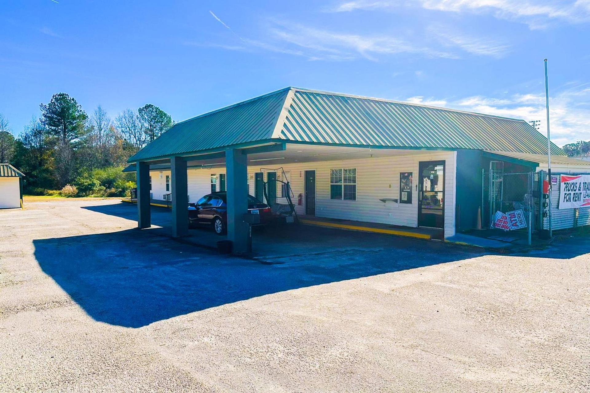 Sparta Seven Motel By OYO near Milledgeville photo 22