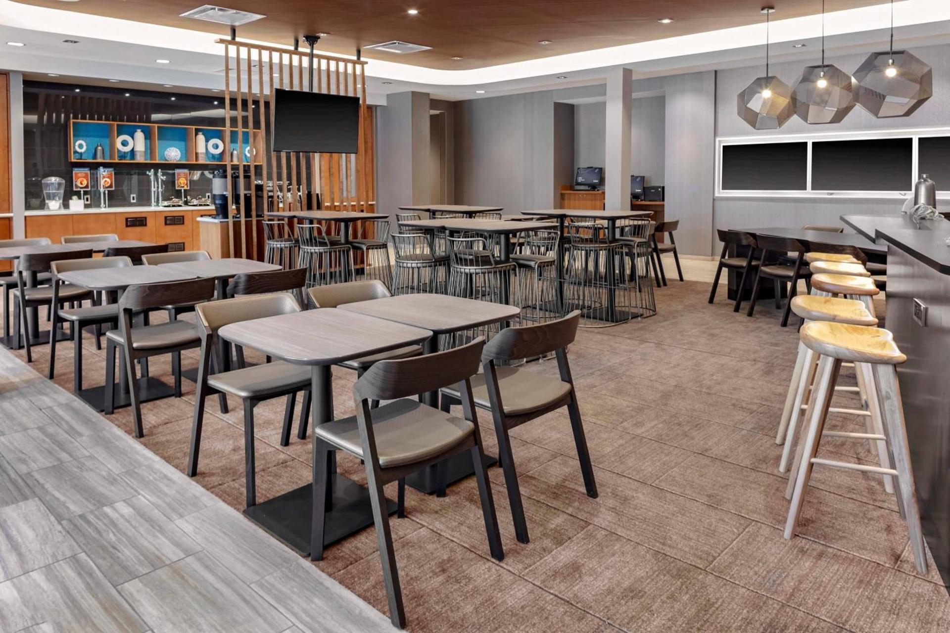 SpringHill Suites by Marriott Kansas City Plaza photo 15