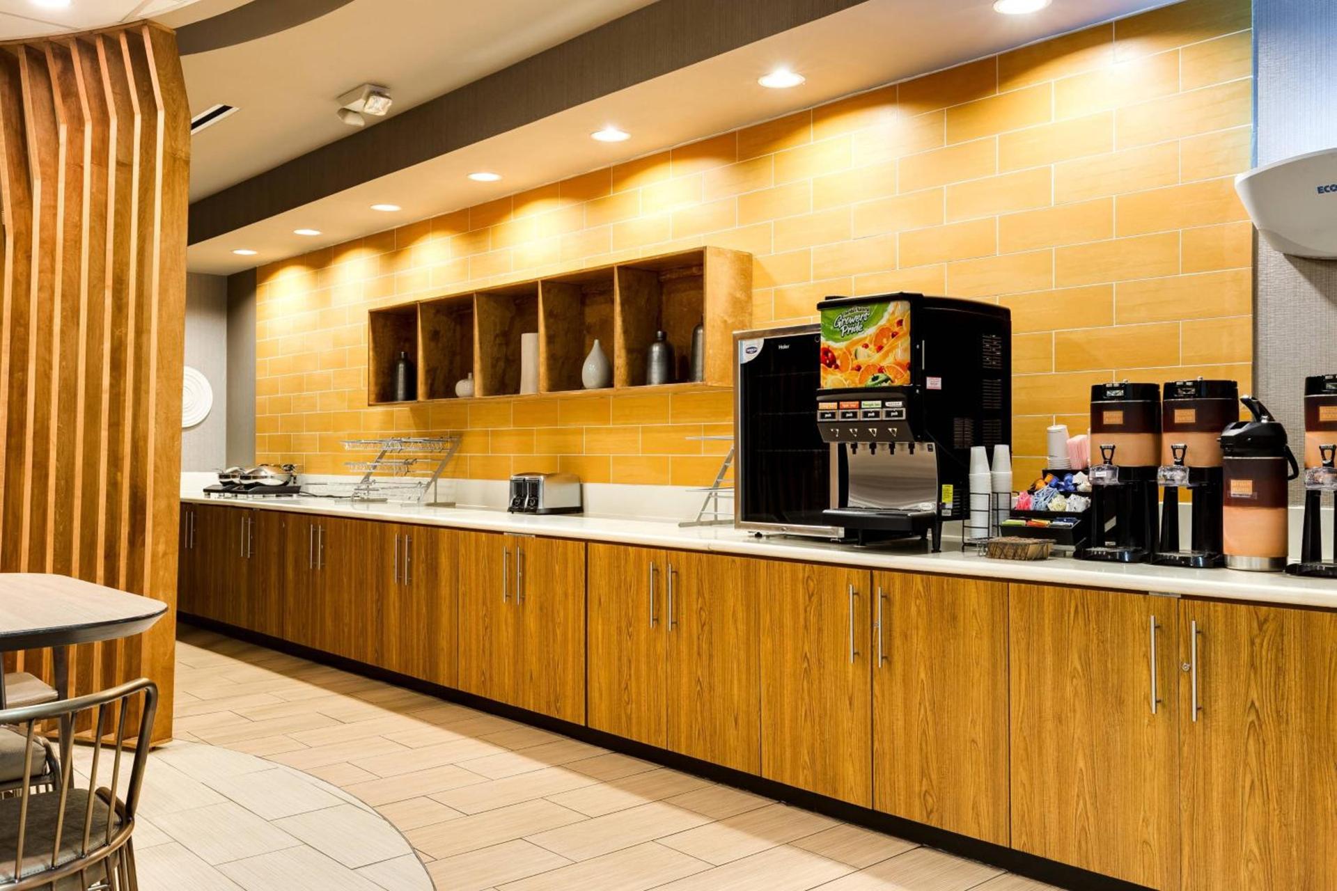 SpringHill Suites by Marriott McAllen Convention Center photo 8