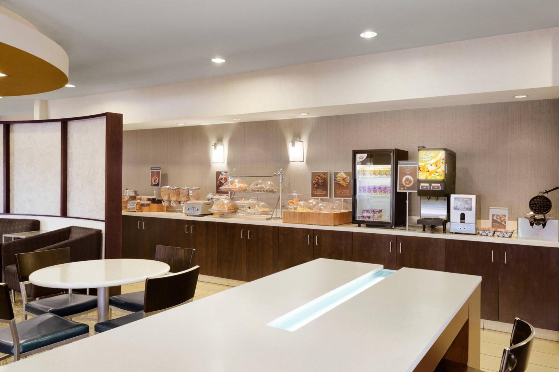 SpringHill Suites Phoenix North photo 10