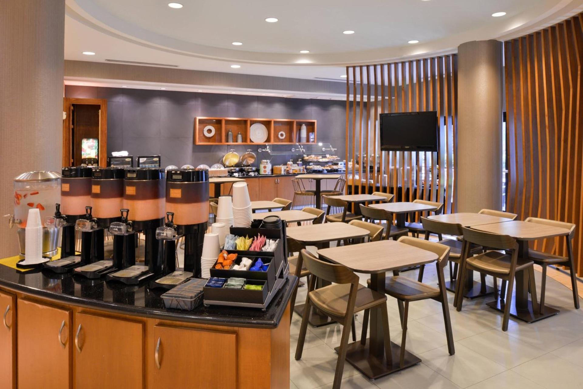 SpringHill Suites by Marriott Corona Riverside photo 16