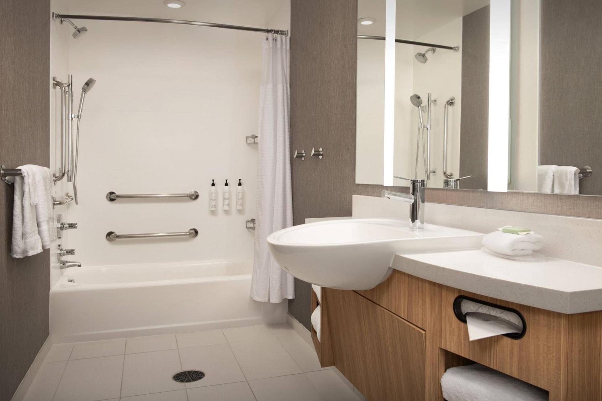 SpringHill Suites By Marriott Charleston Airport & Convention Center photo 64