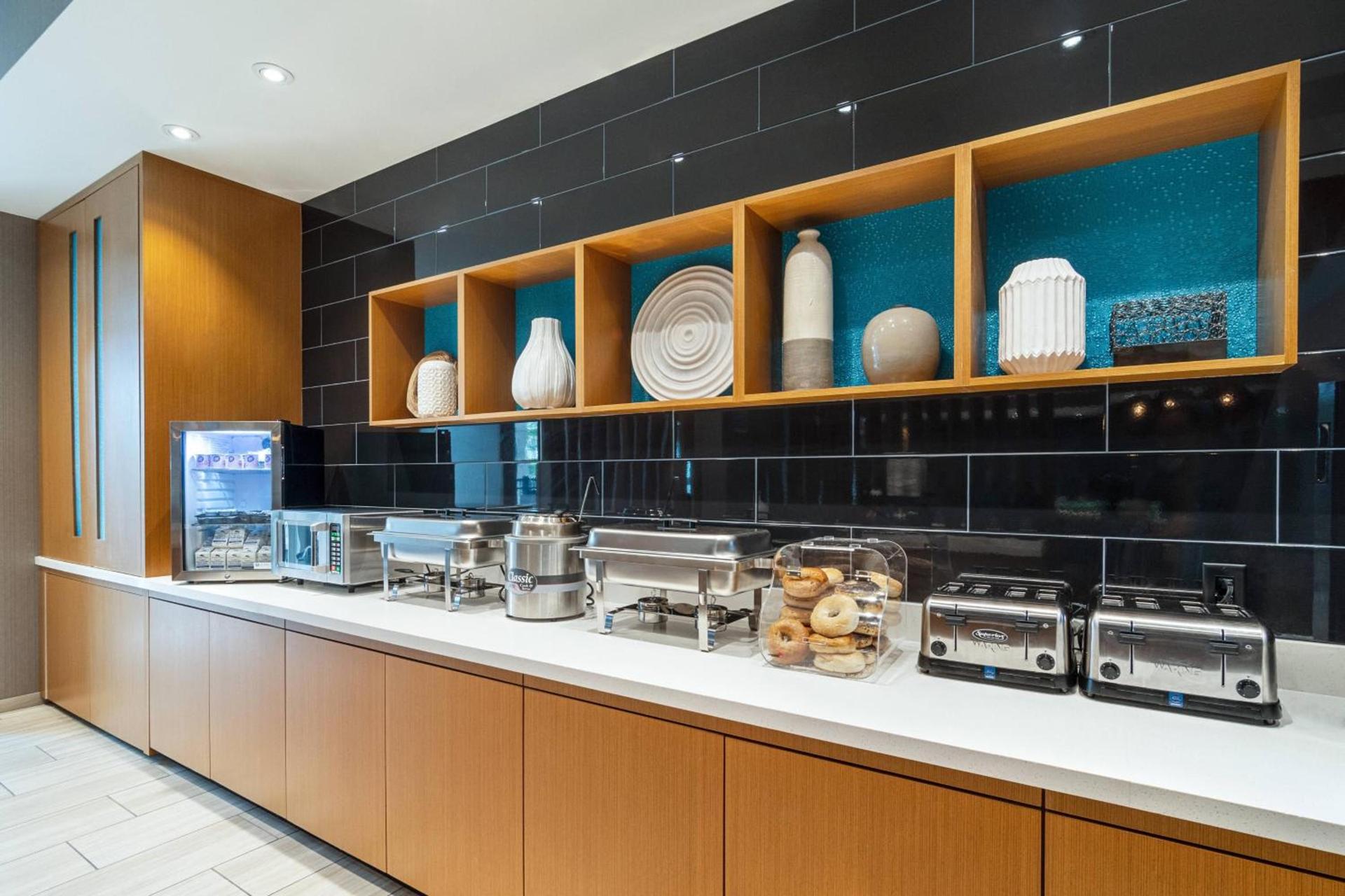 SpringHill Suites By Marriott Charleston Airport & Convention Center photo 92