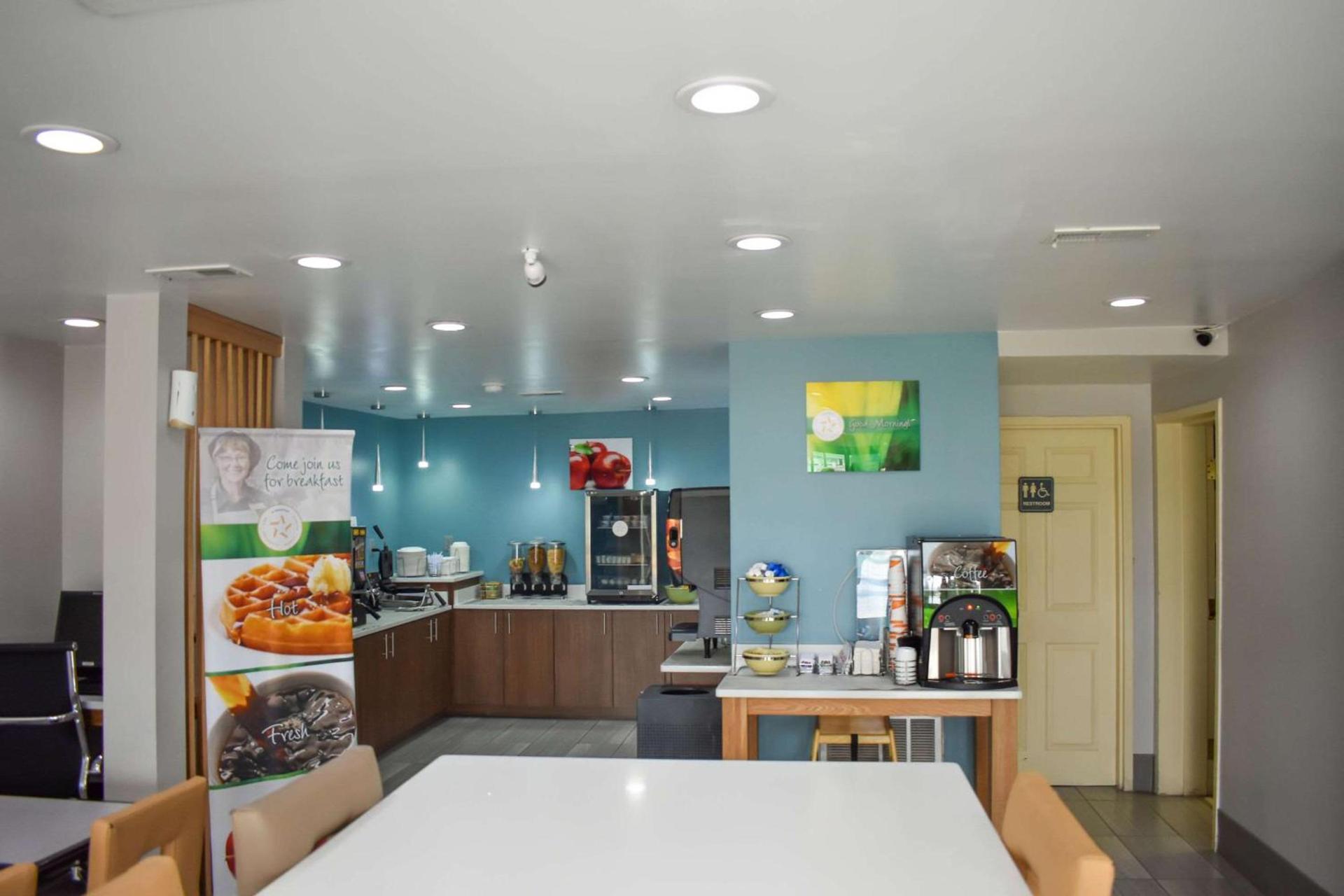 Quality Inn Calhoun North I-75 photo 13