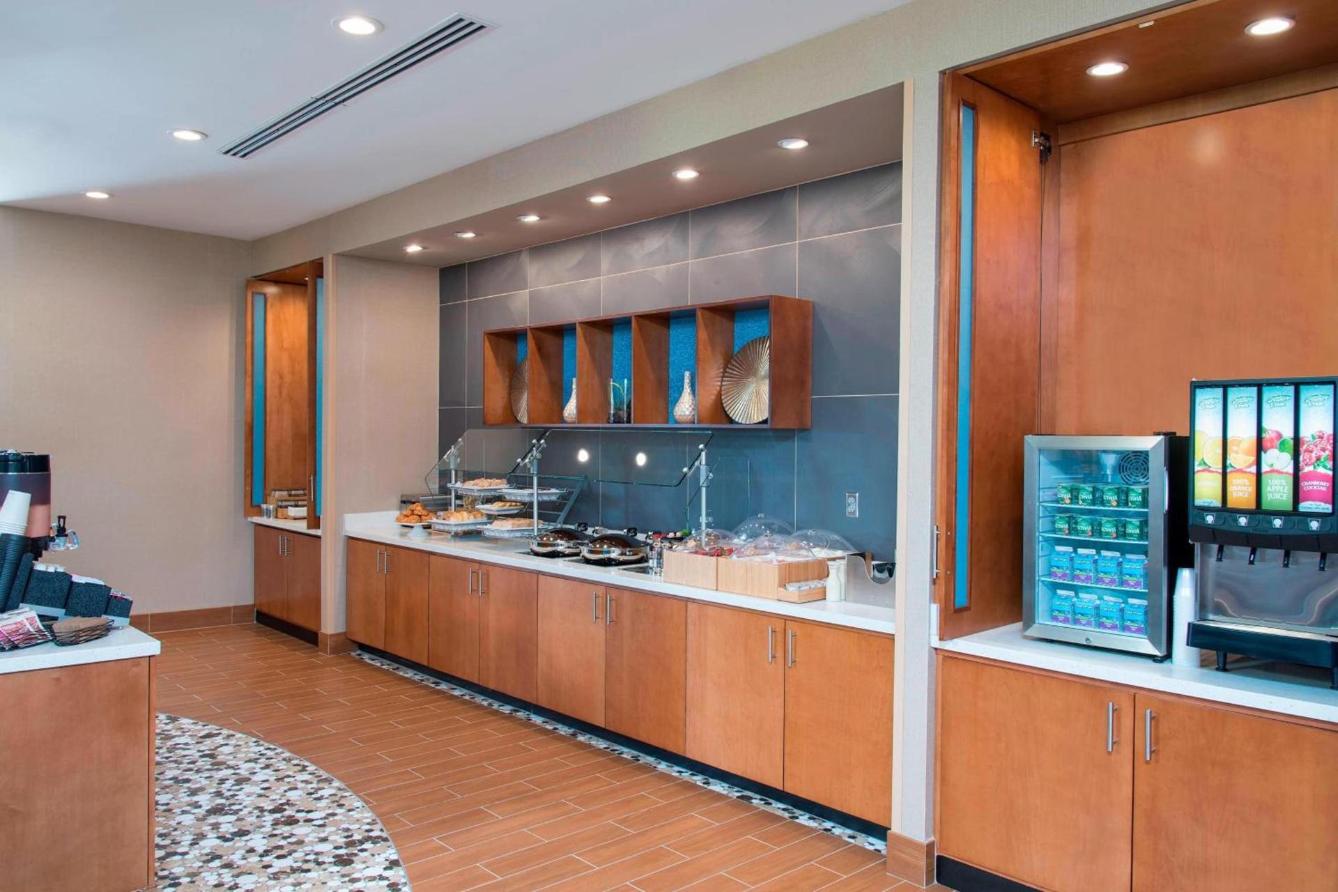 SpringHill Suites Houston Sugarland photo 19