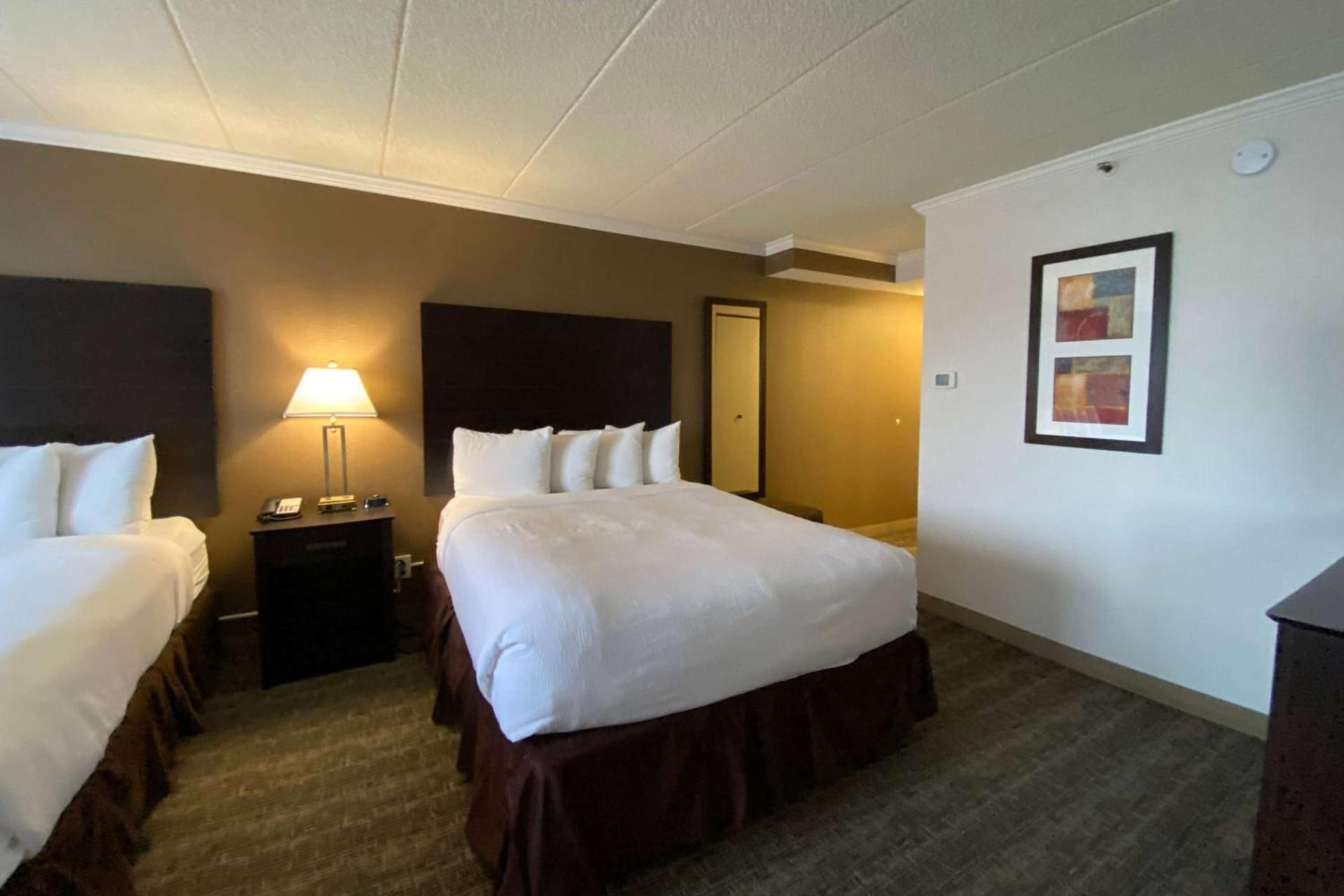 Wyndham Minneapolis South Burnsville photo 56