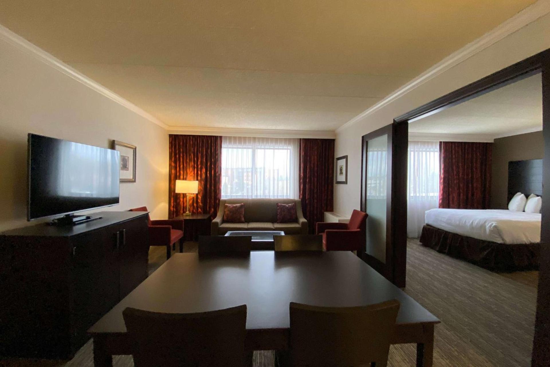 Wyndham Minneapolis South Burnsville photo 15