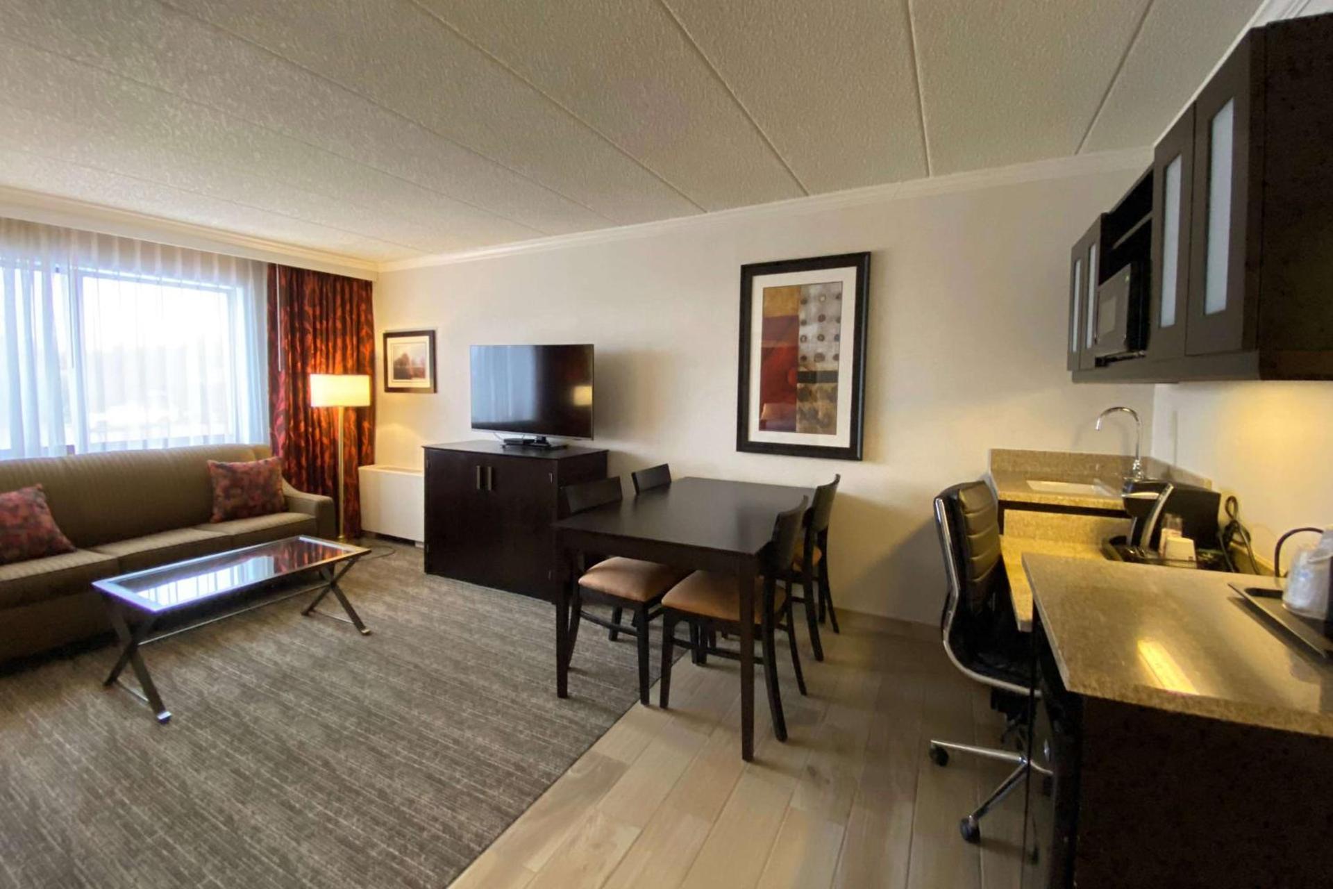 Wyndham Minneapolis South Burnsville photo 28
