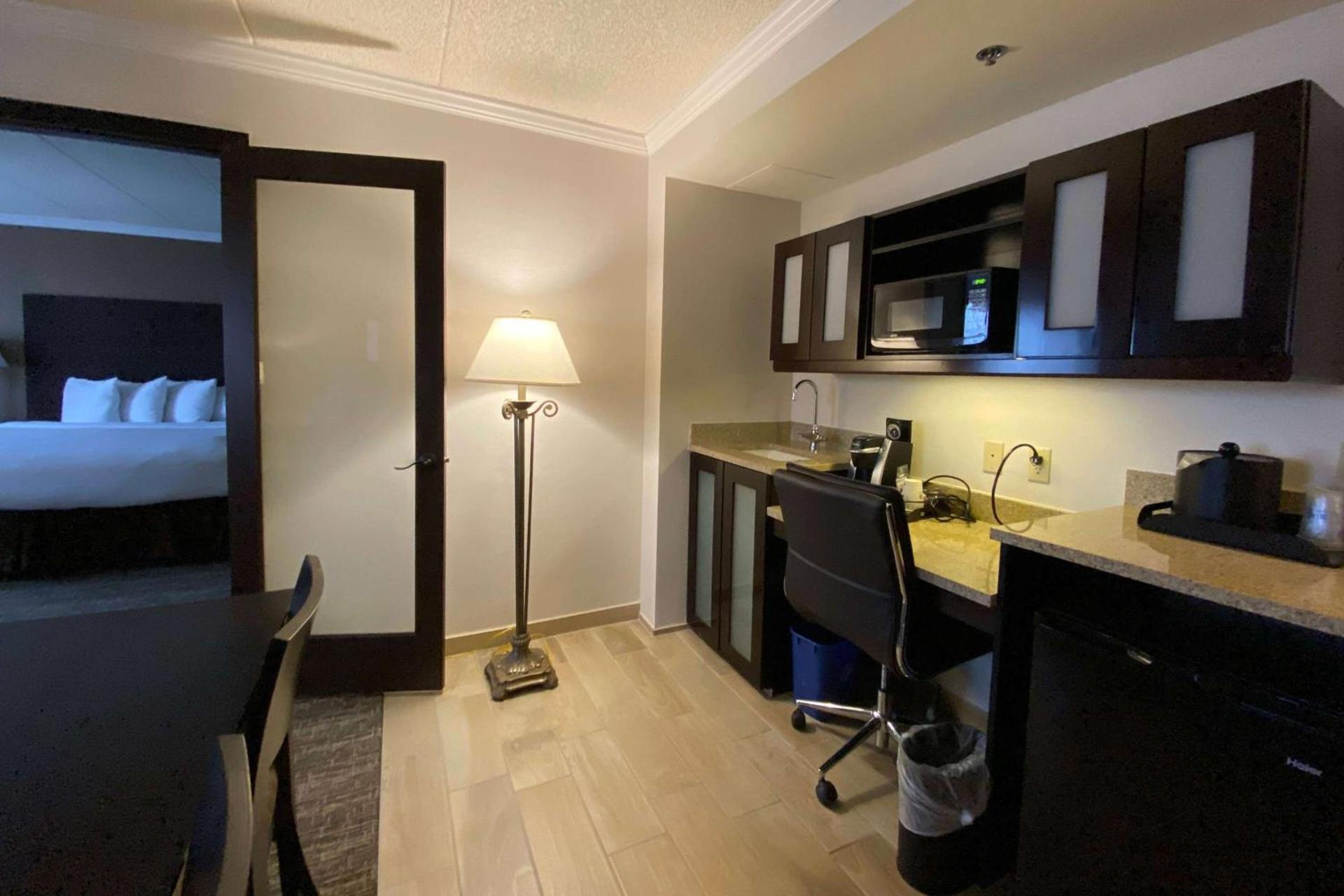 Wyndham Minneapolis South Burnsville photo 32