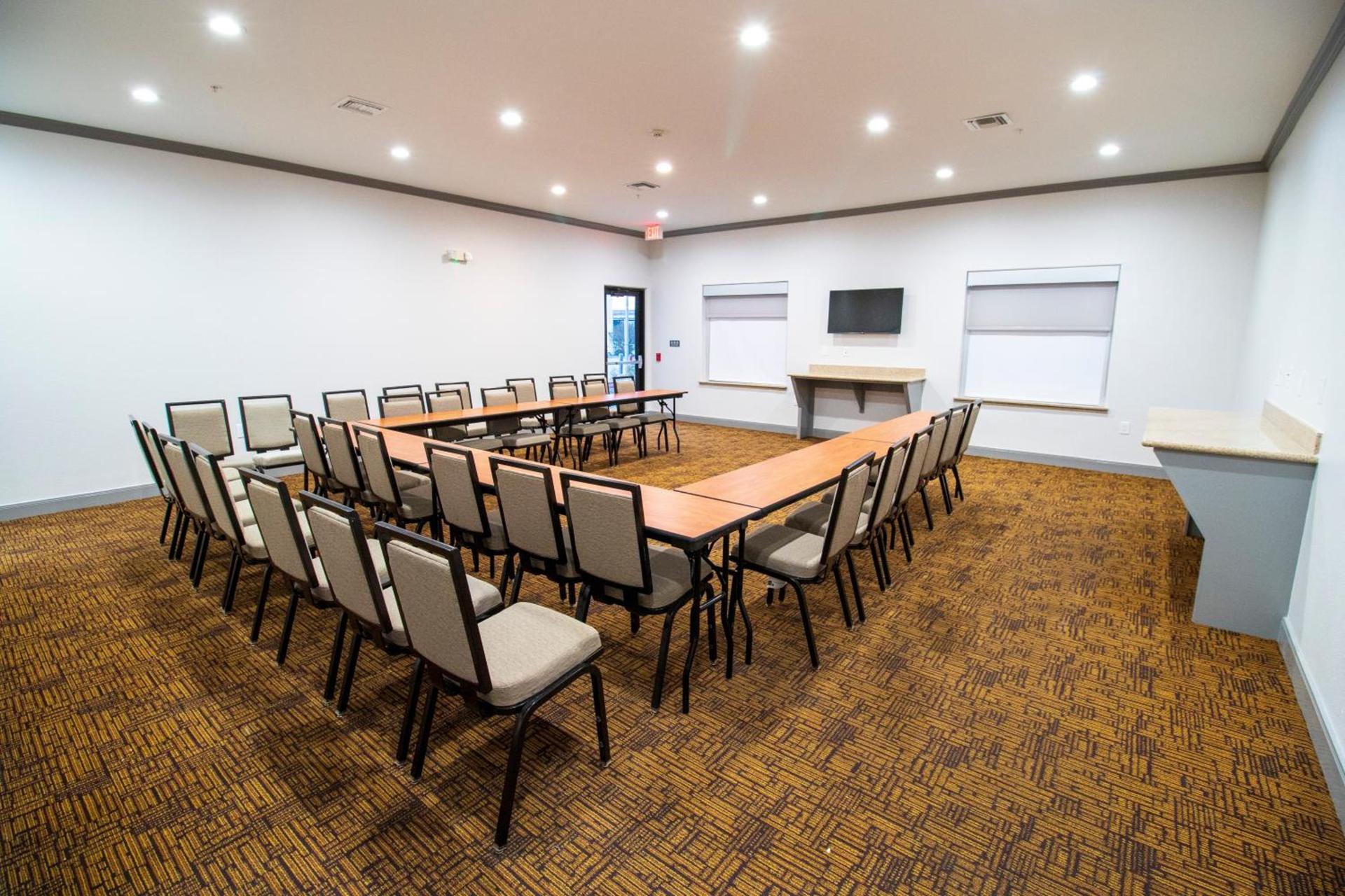 Comfort Inn & Suites Schulenburg photo 33