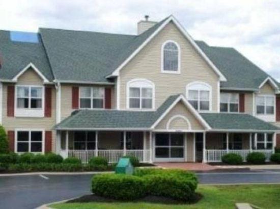 Radiant Inn and Suites photo 2