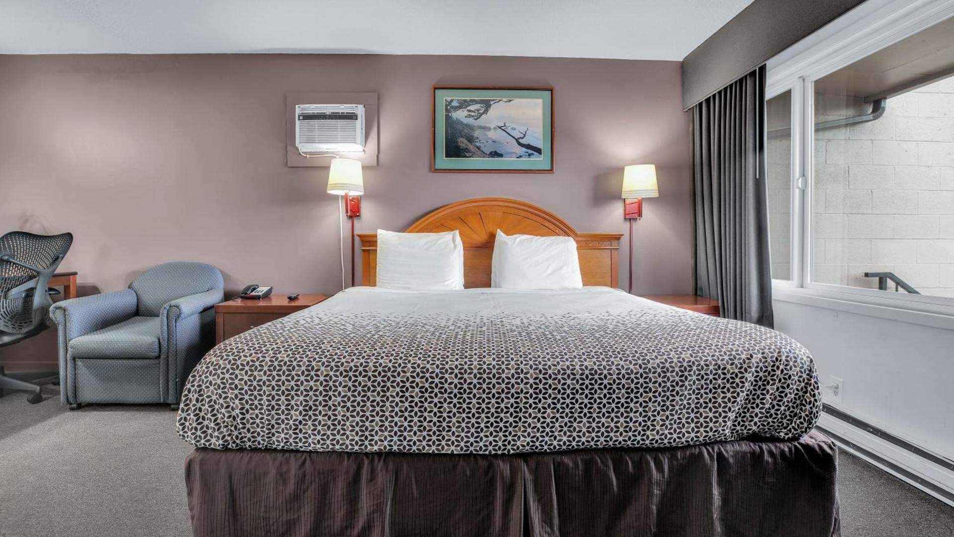 Viking Motel photo 36