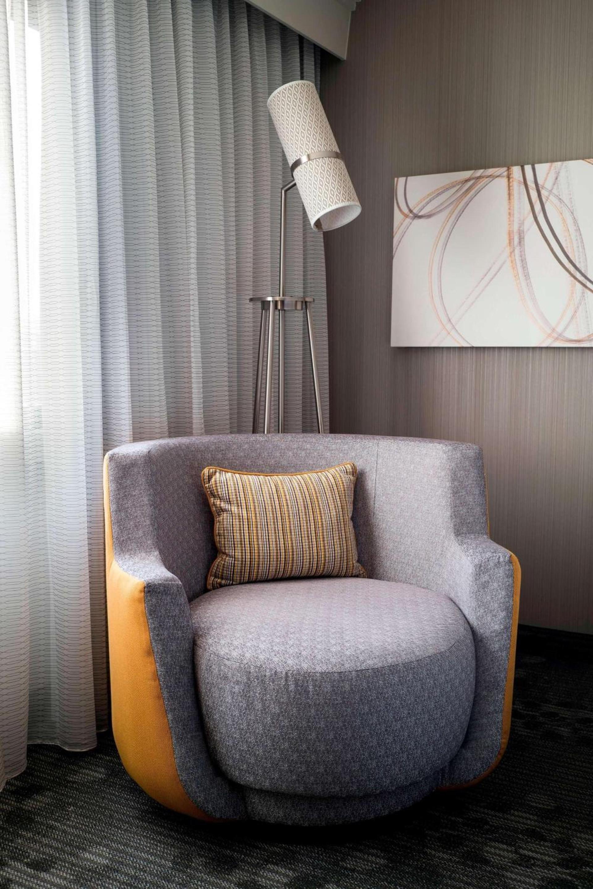 Sonesta Select Los Angeles Torrance South Bay photo 8