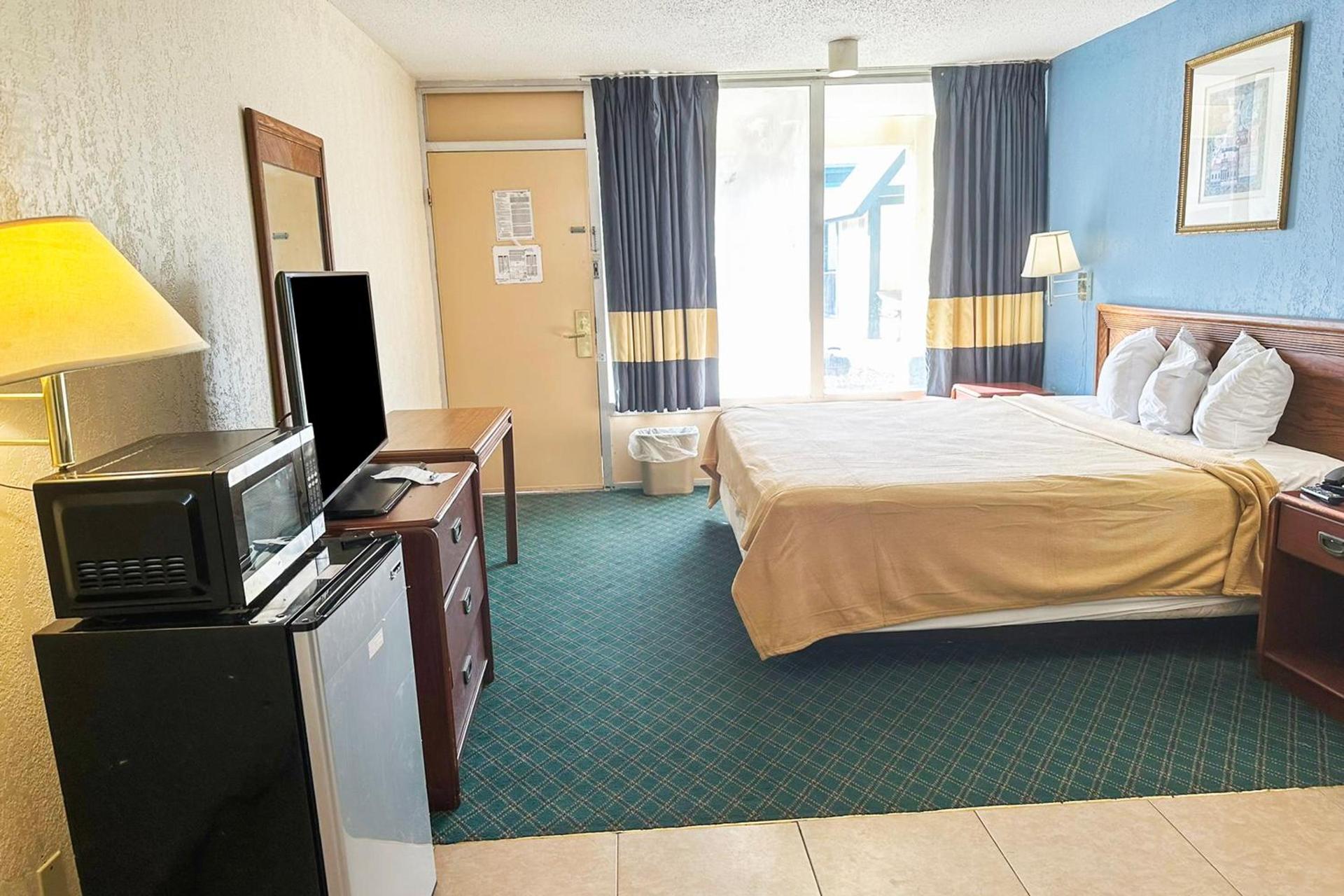 Super Inn & Suites by OYO Milledgeville photo 64