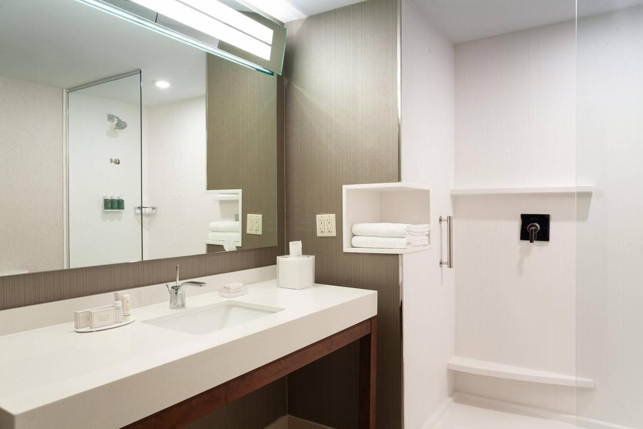 Courtyard by Marriott Winter Haven photo 2