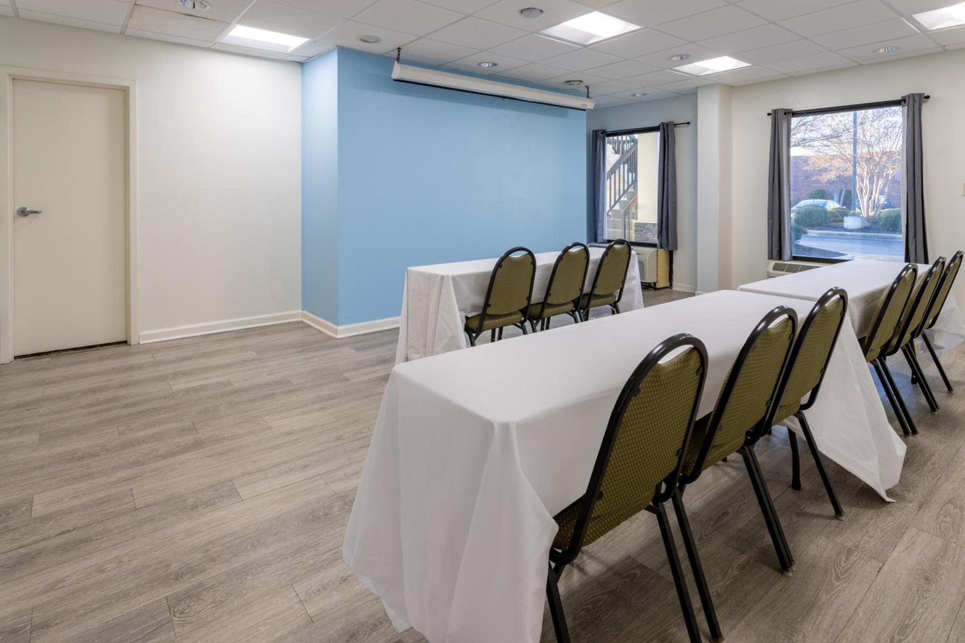 Studio 6 Suites Jacksonville, NC - Camp LeJeune photo 62