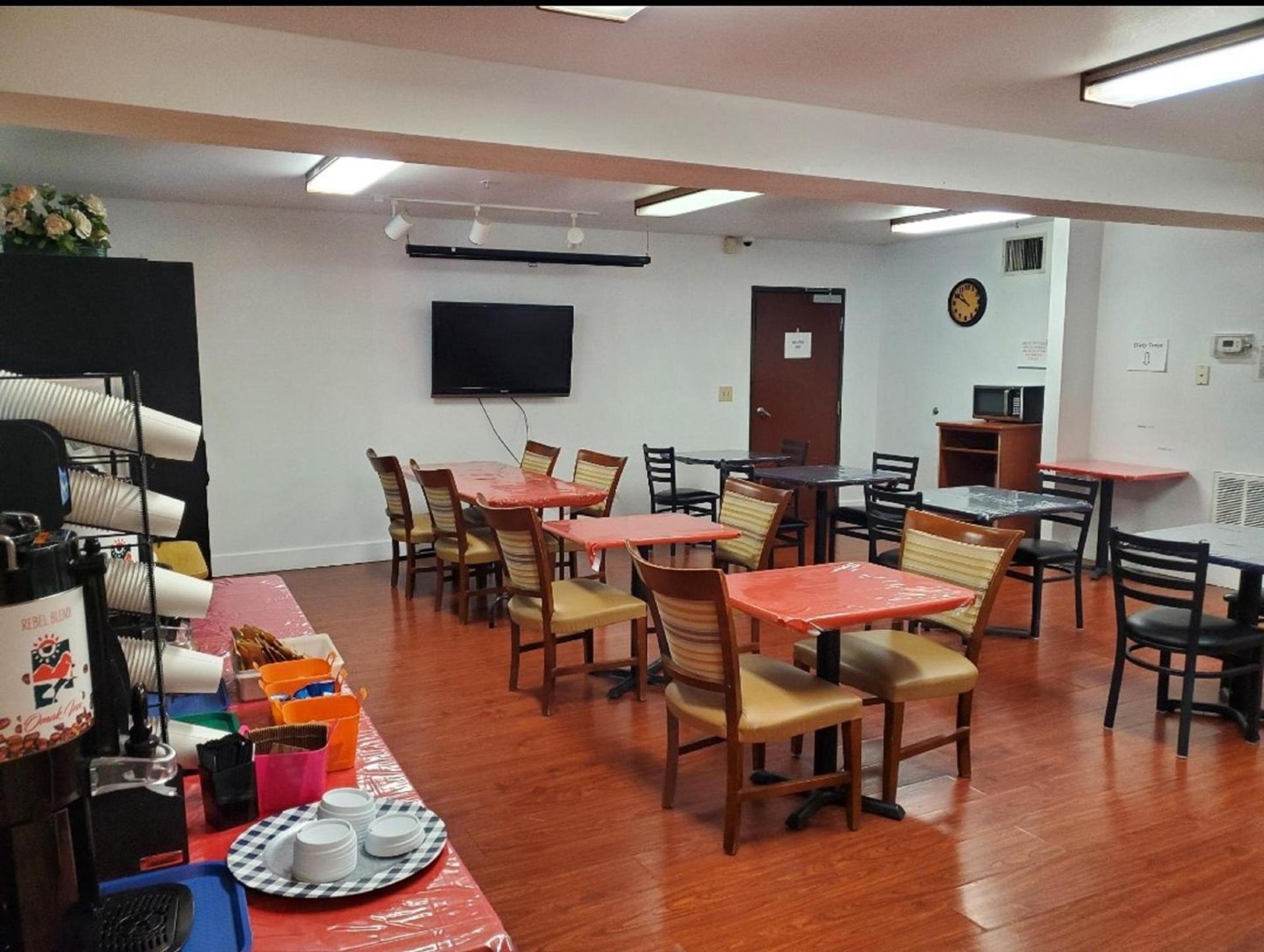 Omak Inn photo 23