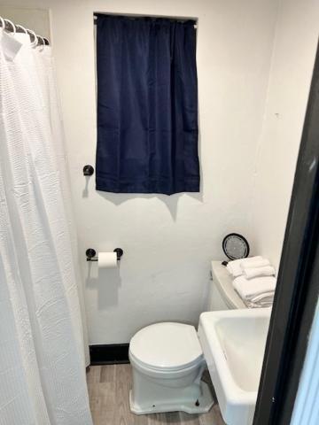 Spruce Pine Inn photo 10