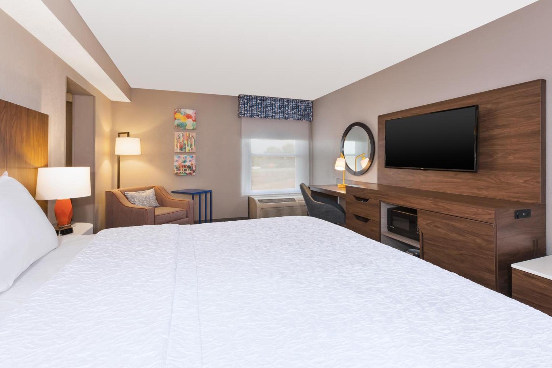 Hampton Inn Princeton photo 29