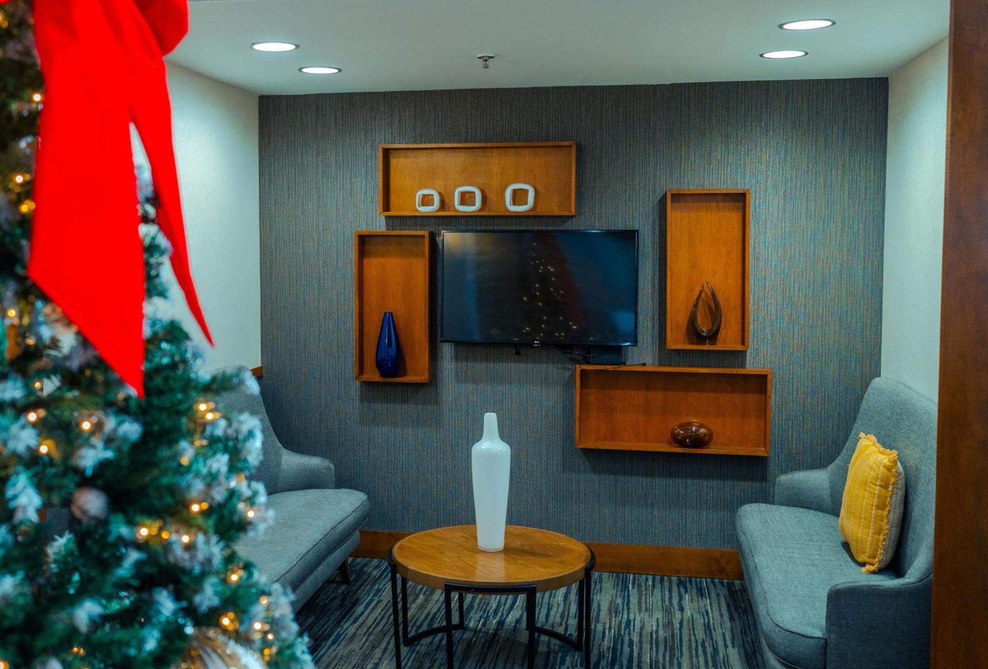 Hyatt Place Atlanta Airport North photo 31