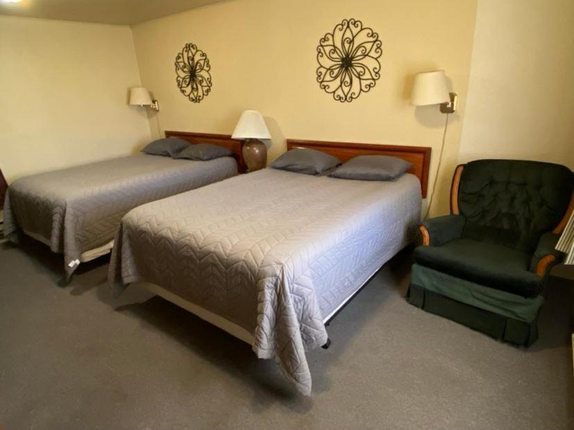 The Willows Motel photo 3