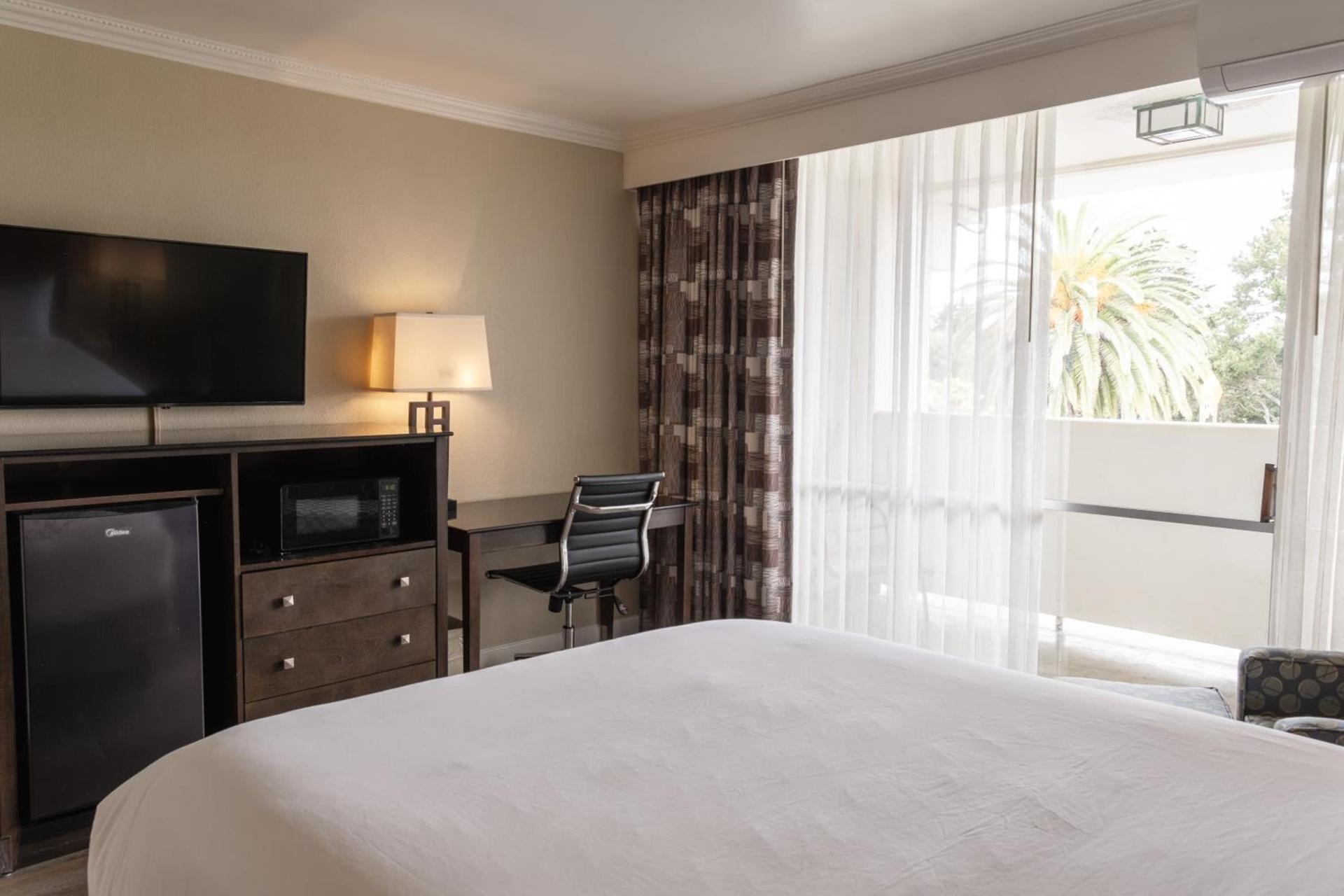 Travelodge by Wyndham Monterey Bay photo 23