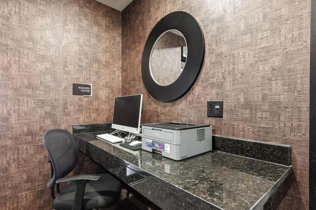 Cobblestone Hotel & Suites - Mosinee photo 12
