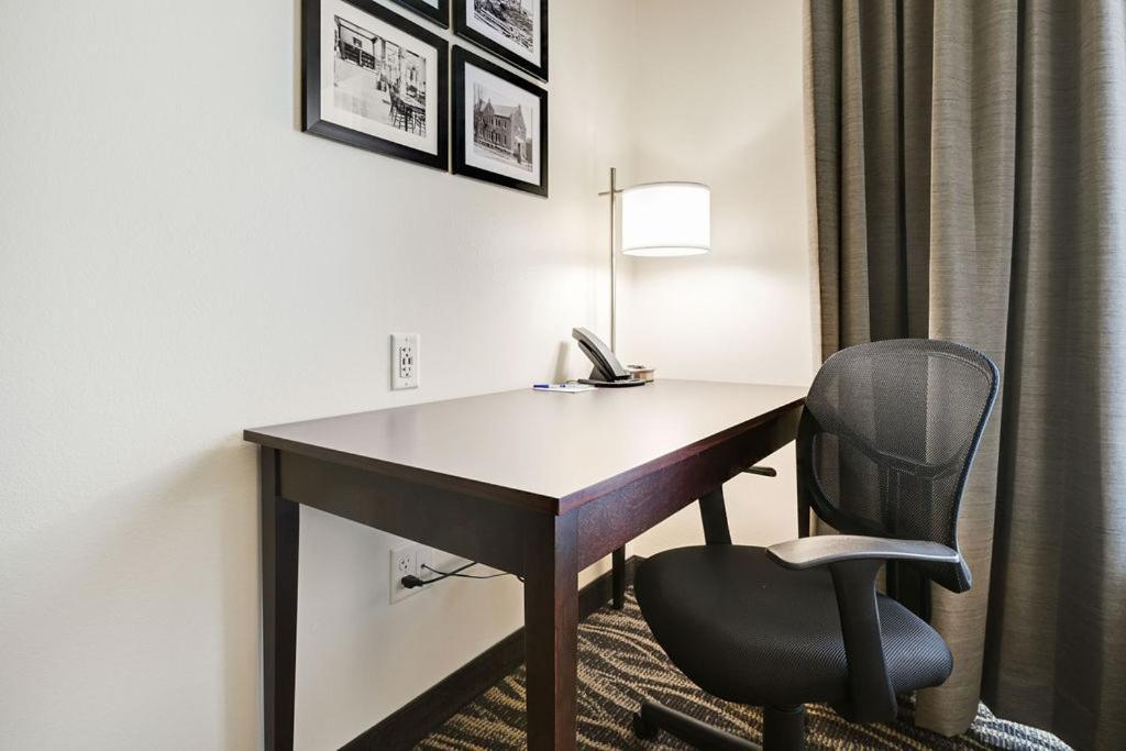 Cobblestone Hotel & Suites - Mosinee photo 97