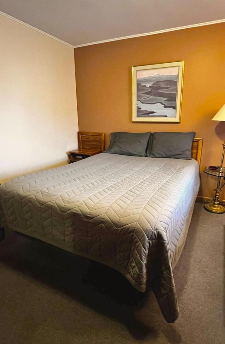 The Willows Motel photo 27