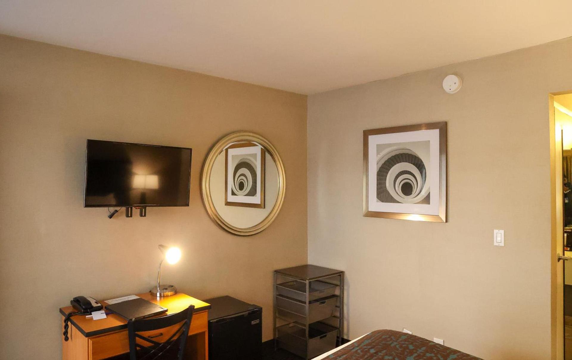 City Center Inn and Suites photo 6