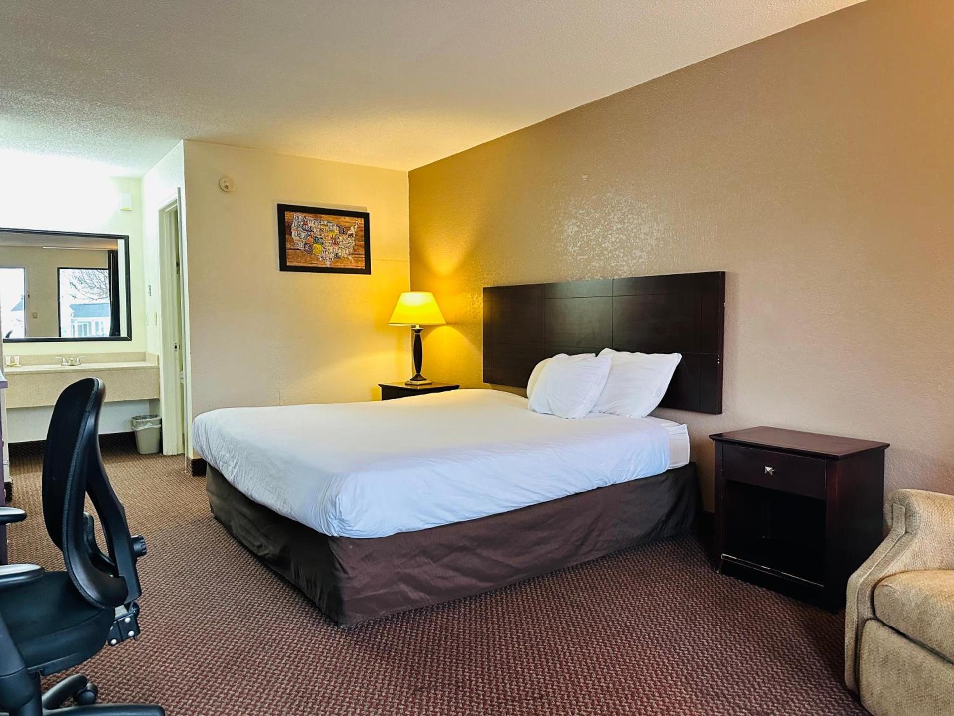 Econo Lodge Kannapolis - Concord photo 10