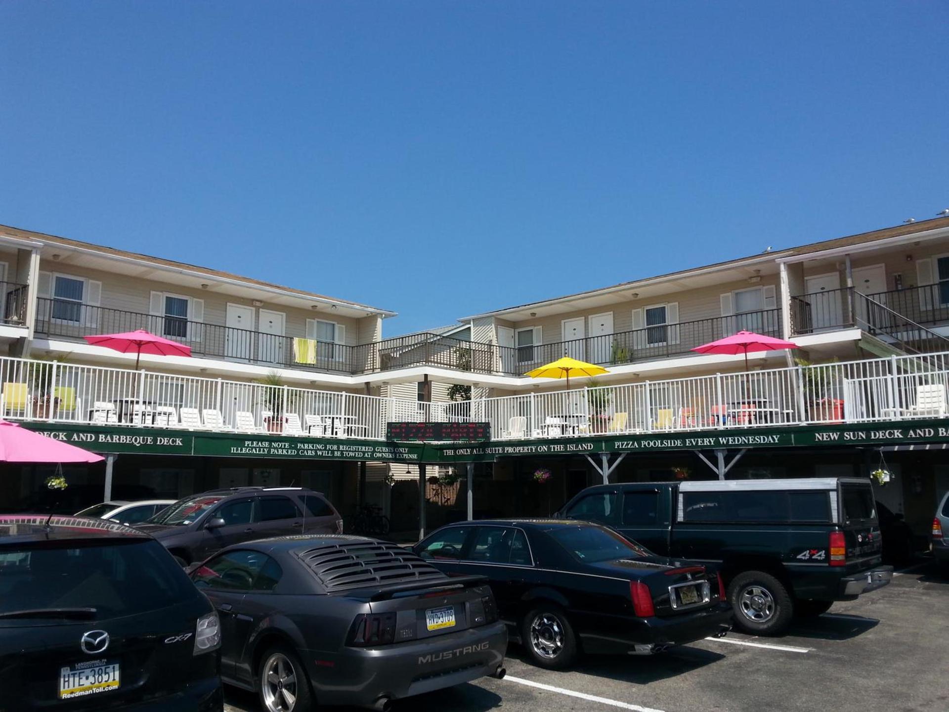 Sunrise Motel photo 35