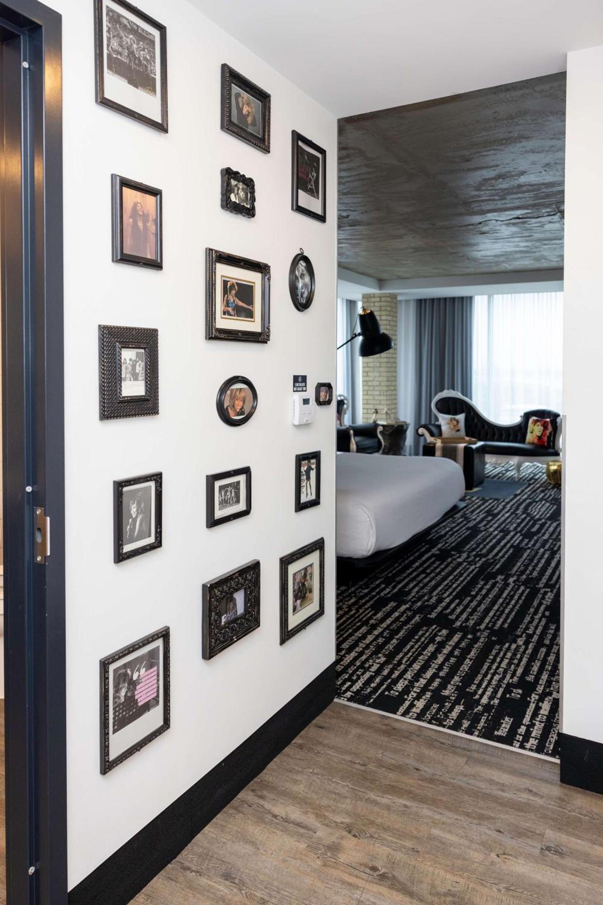 Lorenzo Hotel Dallas, Tapestry Collection by Hilton photo 13