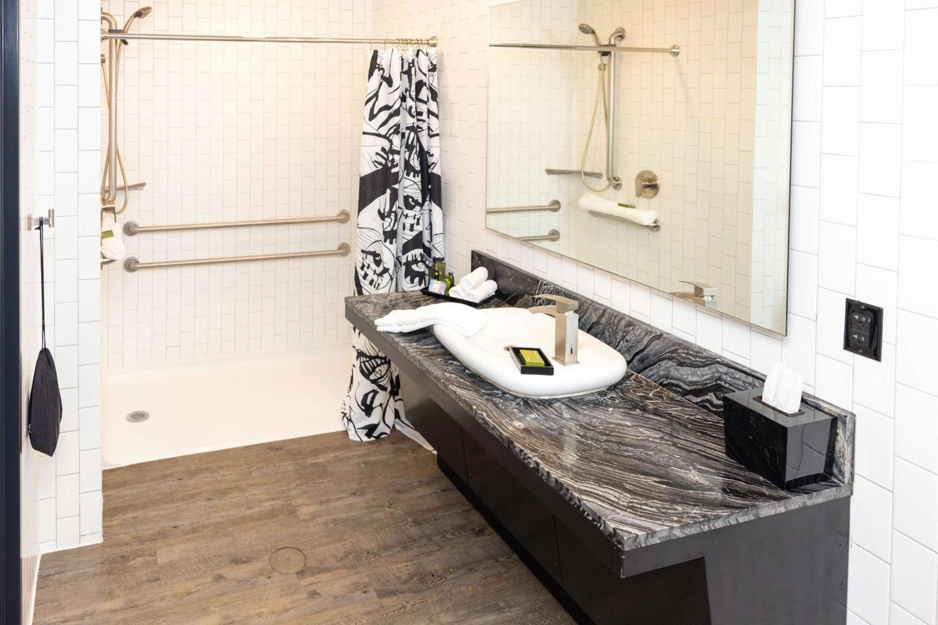 Lorenzo Hotel Dallas, Tapestry Collection by Hilton photo 16
