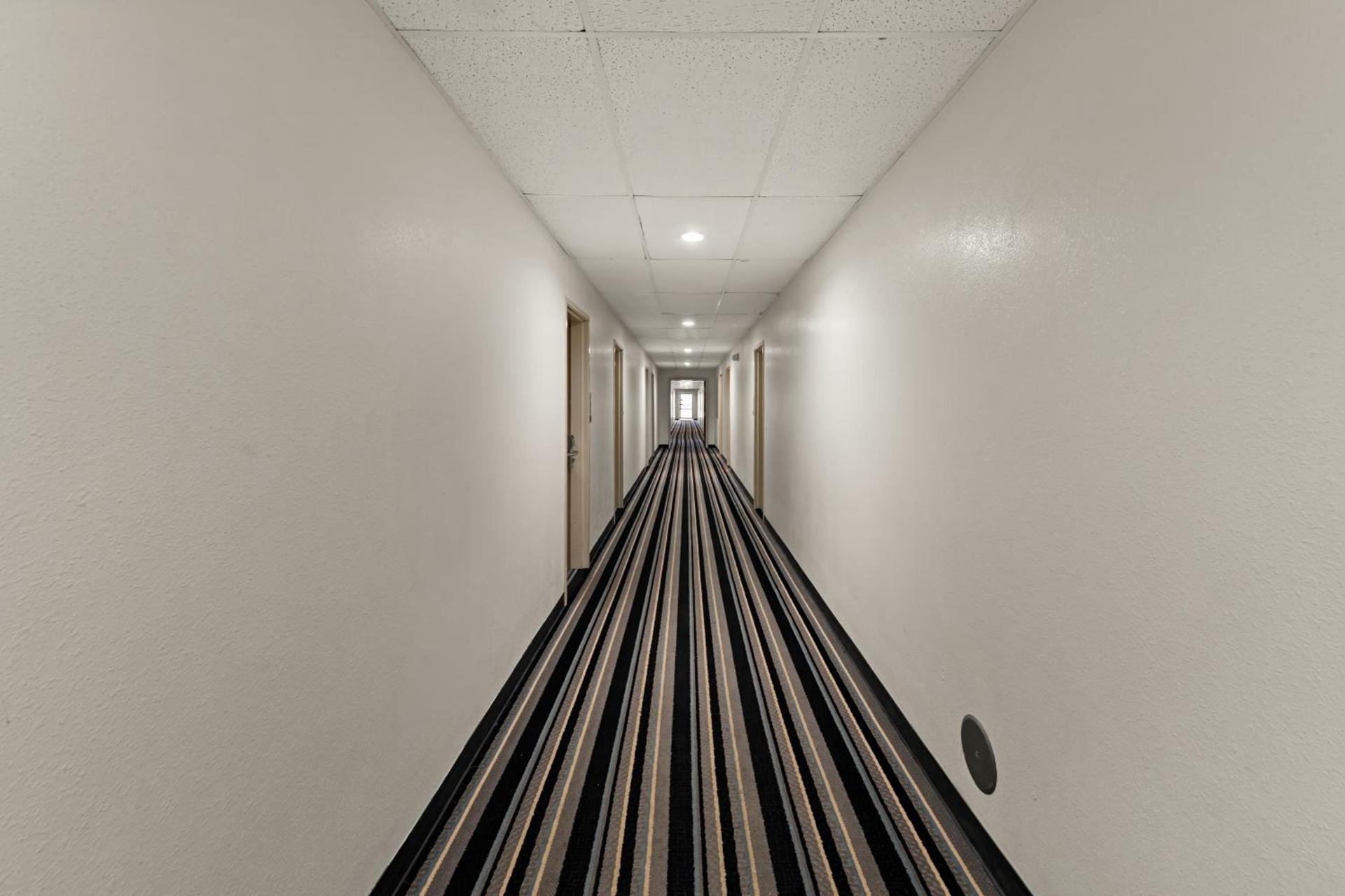 Red Lion Inn & Suites Gretna - Omaha SW photo 25