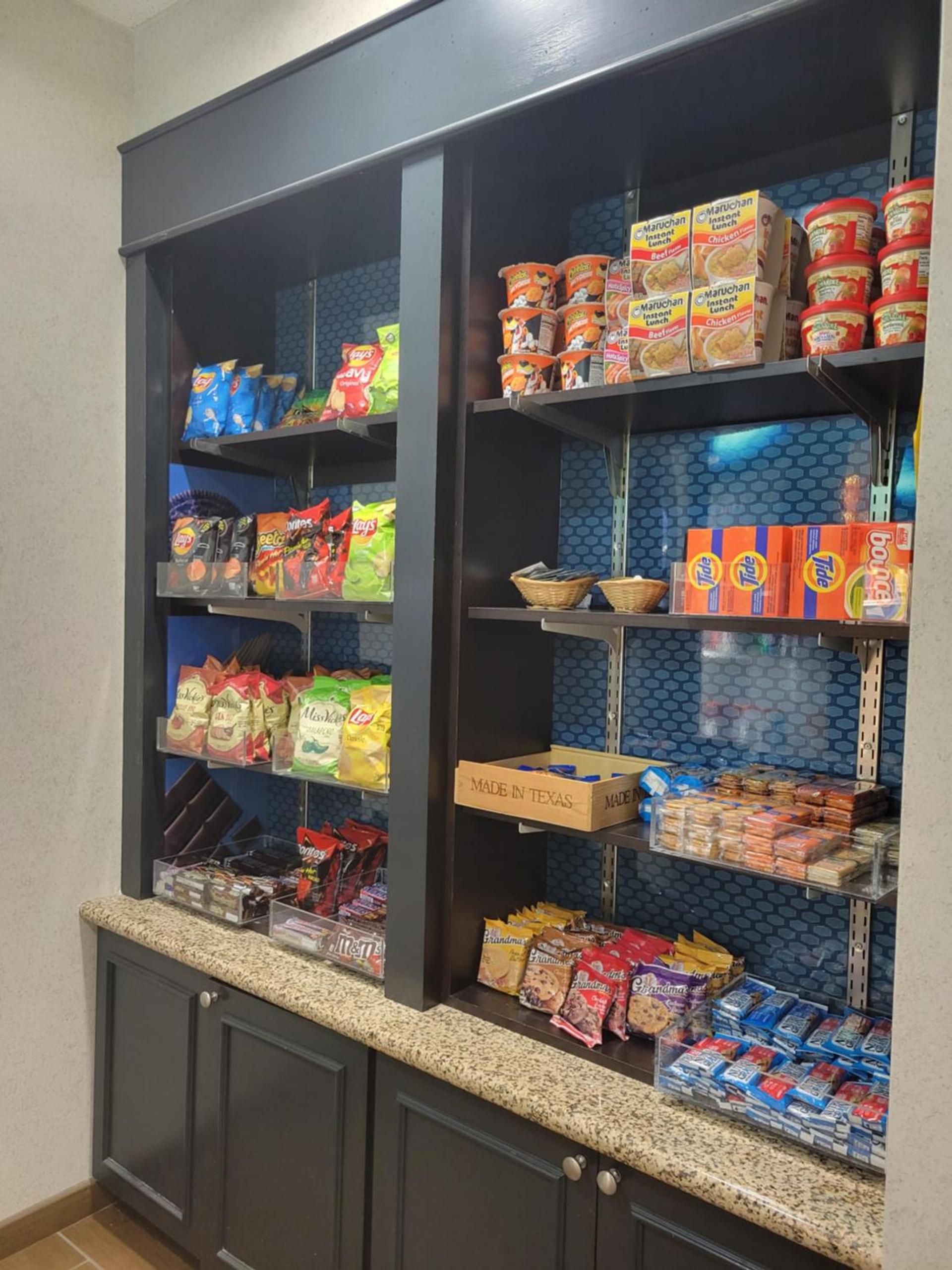 Hampton Inn & Suites Austin Cedar Park-Lakeline photo 18