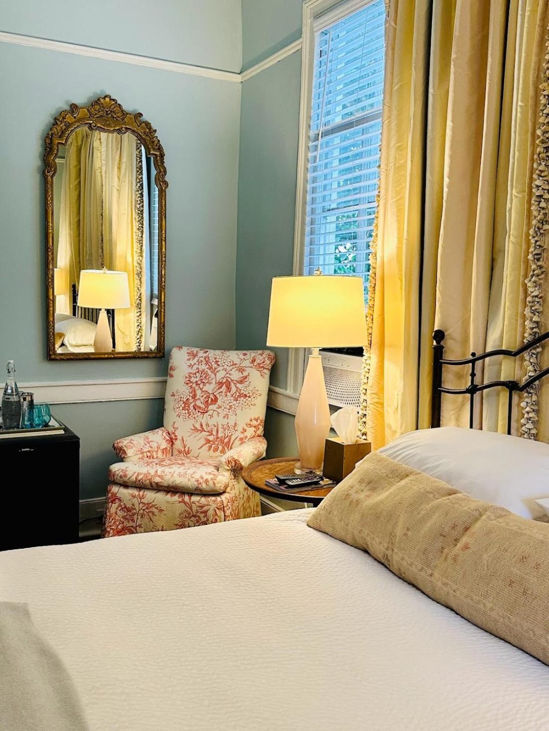Bijou Boutique Inn photo 26