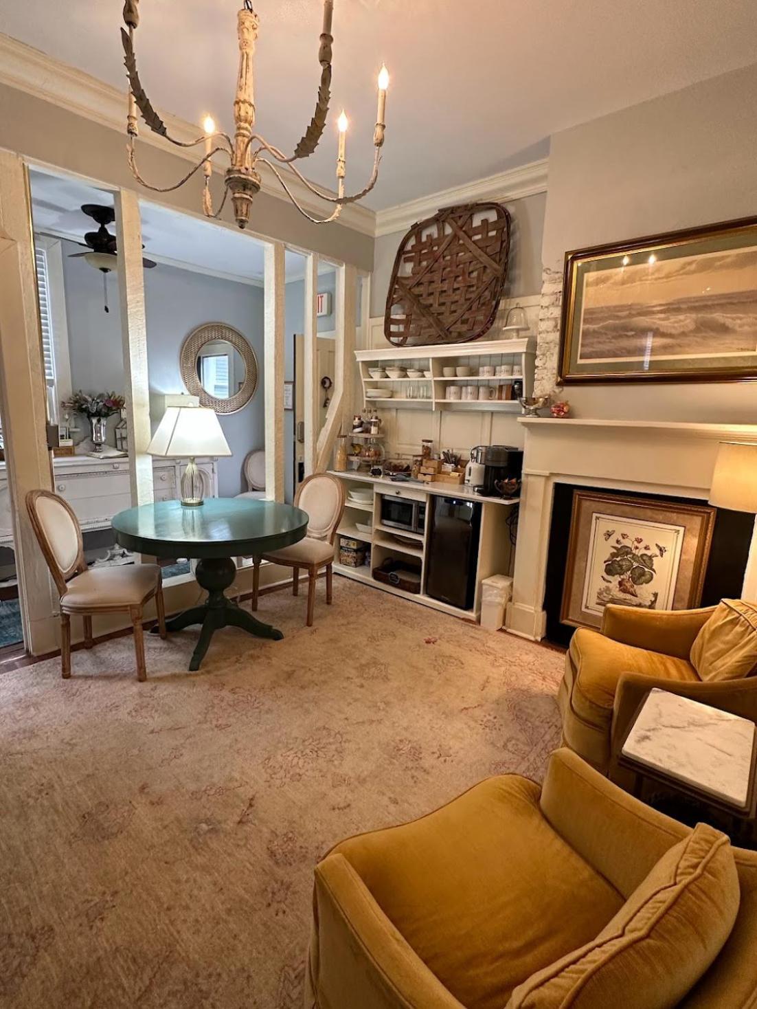 Bijou Boutique Inn photo 25