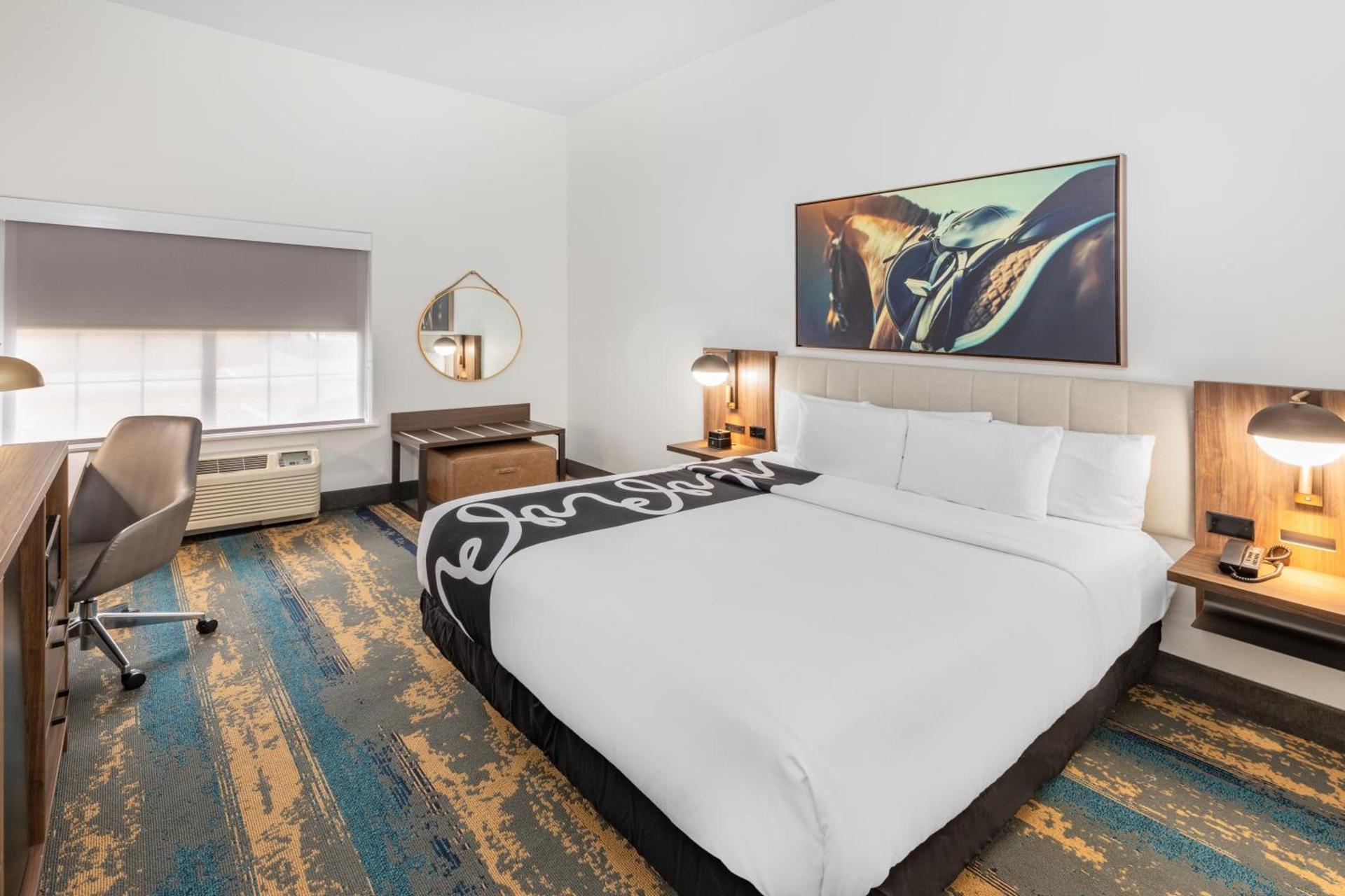 La Quinta Inn & Suites by Wyndham Pharr RGV Medical Center photo 25