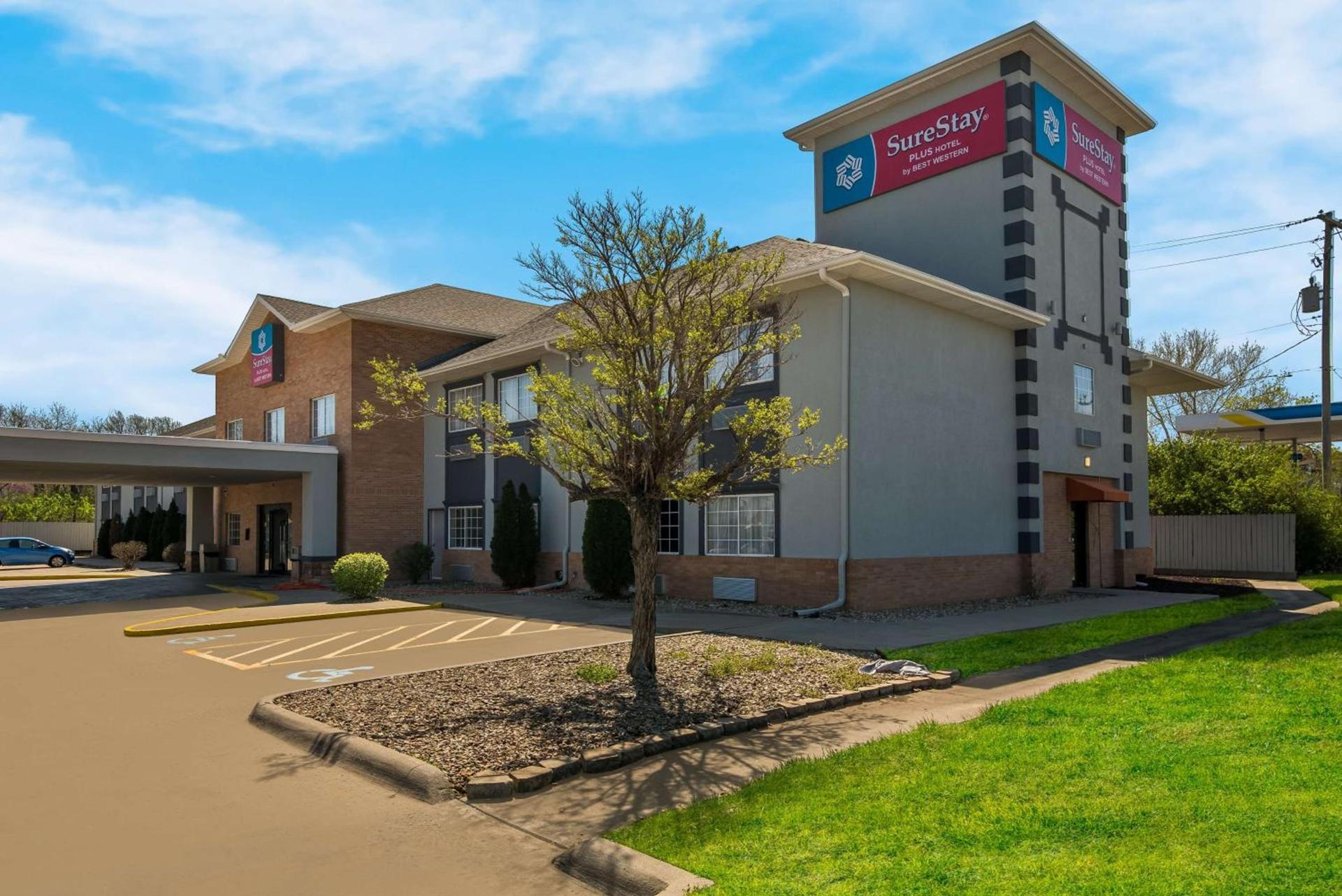 SureStay Plus Hotel by Best Western Topeka — hotel in Topeka