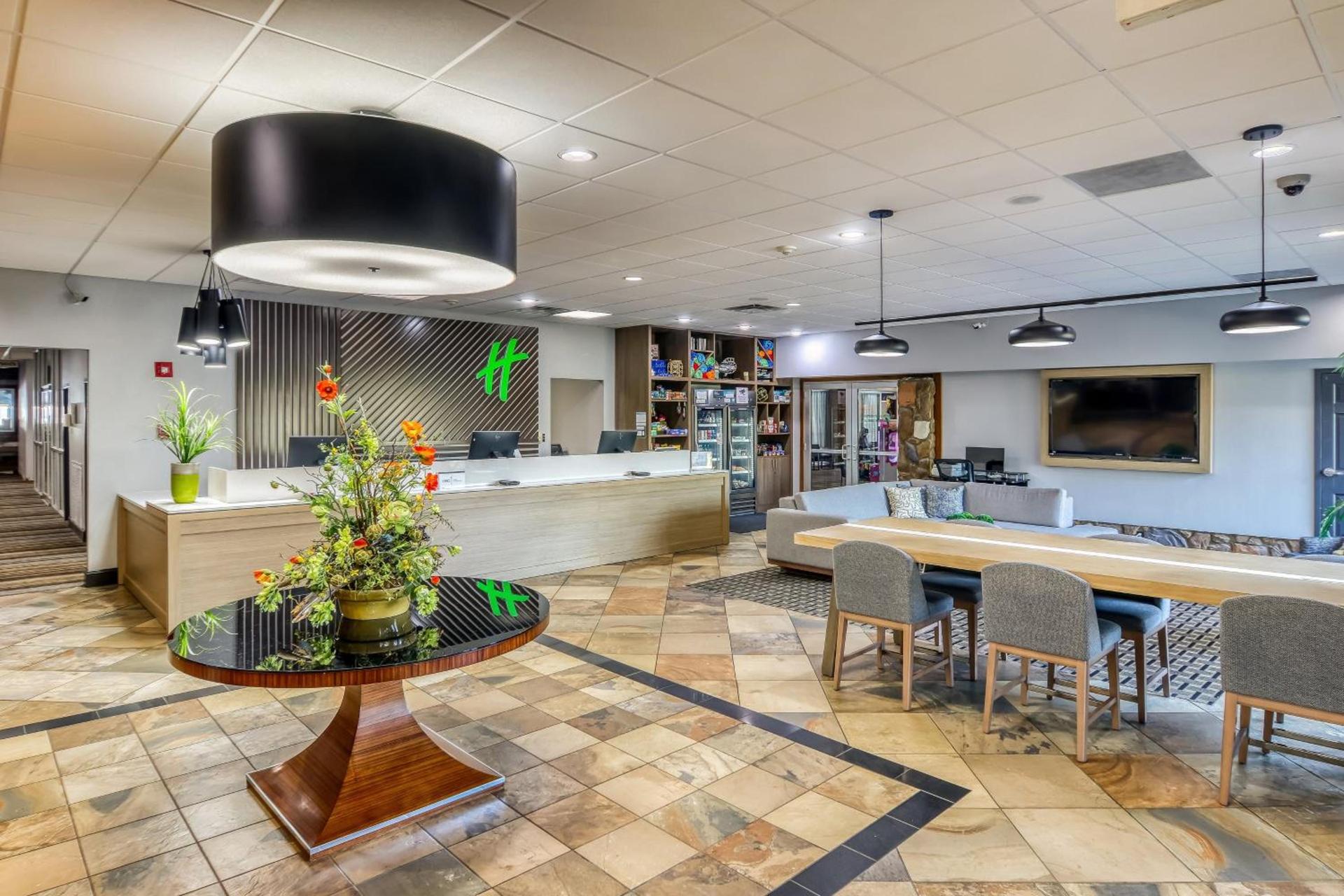 Holiday Inn Detroit Lakes - Lakefront by IHG photo 43