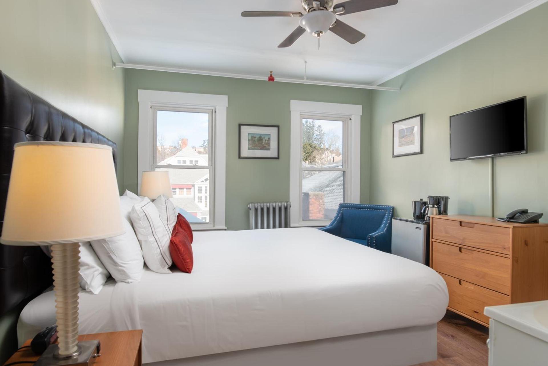 Thayers Inn photo 50