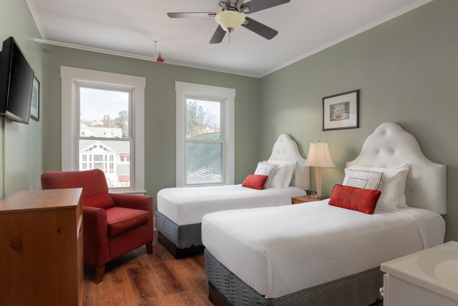 Thayers Inn photo 47