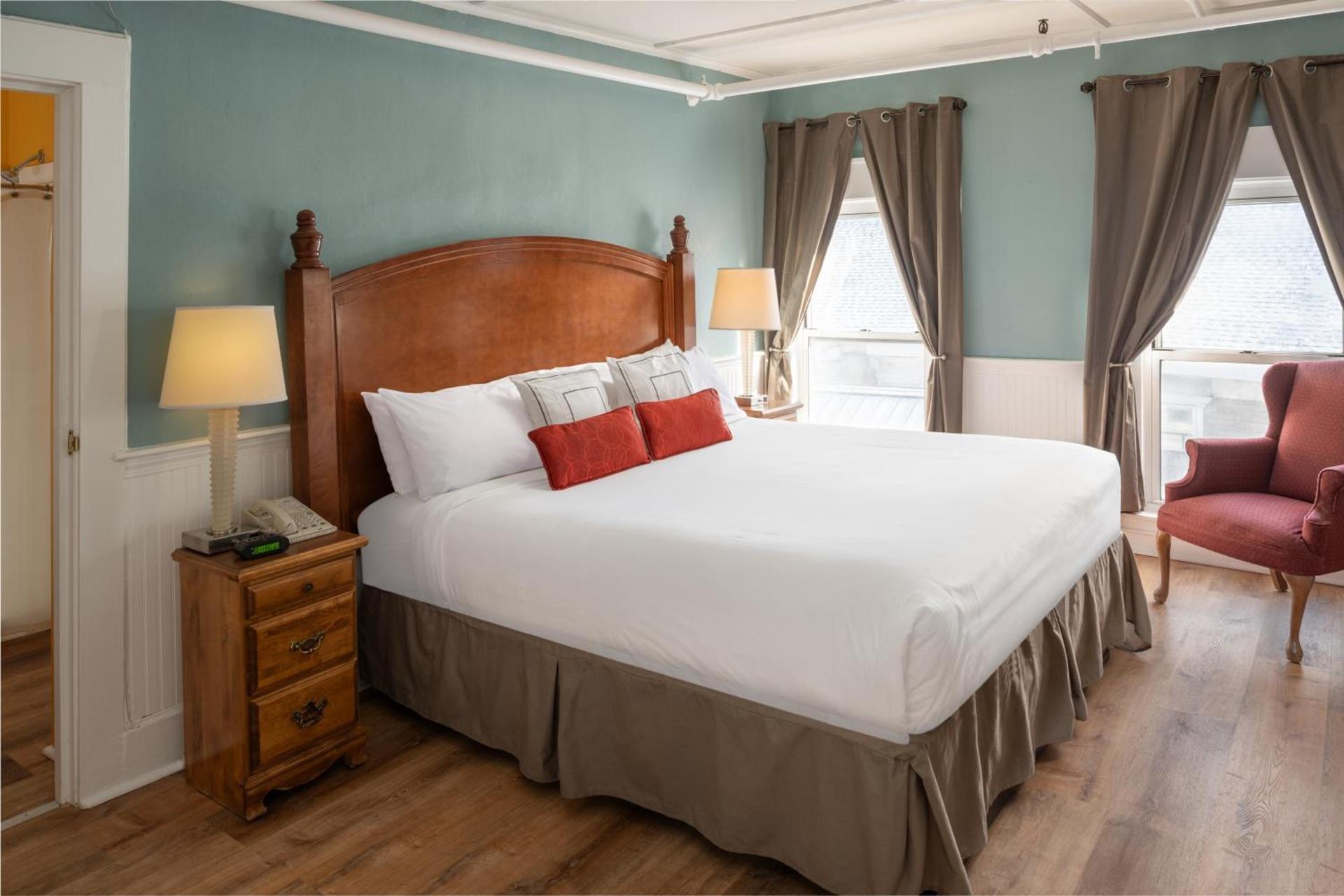 Thayers Inn photo 44